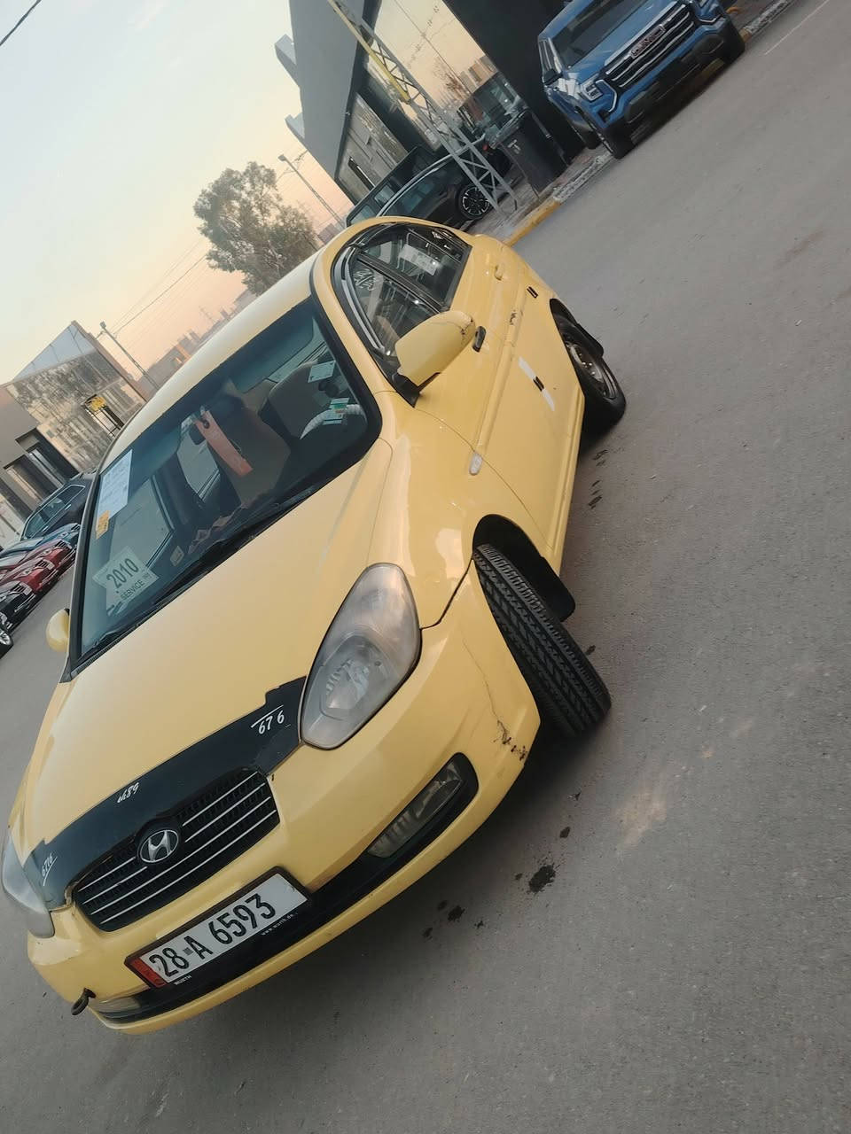 السلام عليكم اكسن 2010 خليجي بدون ضرر موجوده جانب الايمن سعرها 85 رقم نجف باسمي  كربون الكتروني رقم التليفون ***********
