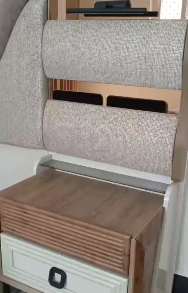 ✨ مستمرّين بالتميّز… ومكملين معاكم في تجهيز أجمل لحظات العمر ✨
في شركة الهفهاف نوفر لكم أحدث وأفخم غرف العرسان التركية بتصاميم راقية تناسب كل الأذواق 💍🛏️
🌟 غرف متكاملة بتفاصيل فخمة
🌟 جودة عالية وخامات مميزة تدوم لسنوات
🌟 تصاميم عصرية تضيف لمسة أناقة لبيتكم
خلّي بداية حياتك تكون بأجمل شكل…
واختار فخامة تستاهلها 💫
📍 زورونا اليوم واستكشفوا أحدث التشكيلات
شركة الهفهاف – عنوان الأناقة والفخامة
 #شركة_الهفهاف #اثاث_مودرن #اثاث_منزلي #اثاث_فاخر #أجهزة_كهربائية_صغيرة #اجهزة_كهربائيه #ترند #ترند_العراق #اكسبلور #اكسبلور_فولو #ترندات #اكسبلور #الشعب_الصيني_ماله_حل


**إذا كنت صاحب هذا الإعلان وتريد حذفه لأي سبب، رجاءا أرسل رسالة إلى الدعم الفني**