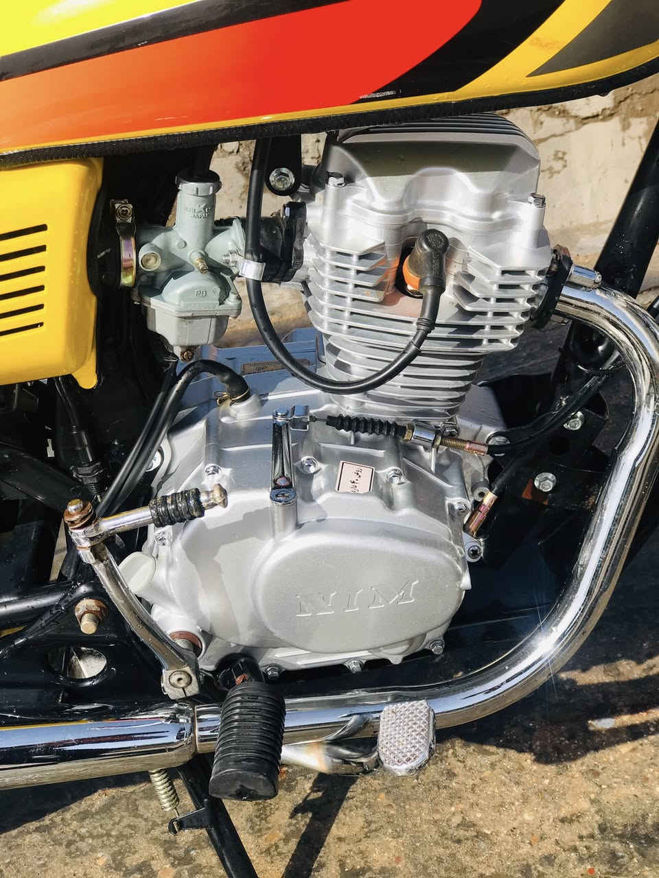 السلام عليكم
لبيع دراجه نامه  حلاويه اورق سكنر 
مديل 25 دراجه جديه بمعنه كلمه 
مكانه نجف عباسيه 
سعر 650 بيها مجال حك الجيه
 
***********
