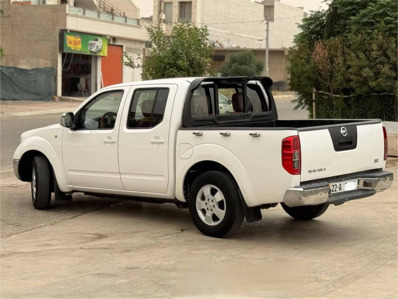 Nissan navara
نیسان نەڤارا 
مۆدیل 2008
ڕەقەم و سەنەوی هەولێر 
ڕەقەم سەنەوی تازەیە تا 2028
مواسەفات SE
گێڕ عادی 
گێڕ و مەکینە و ئەکسلی بەشەرت
کارەبای و شتی هەمووی مەزبوتە و
 تەنها دەرگای دوای سەکن بۆیاخە لەگەڵ کەمێک سارد 
سەیارەکە تابڵێی پاک و جوانە و بێکێشەیە 

***********

‏‪0750 873 7478‬‏
