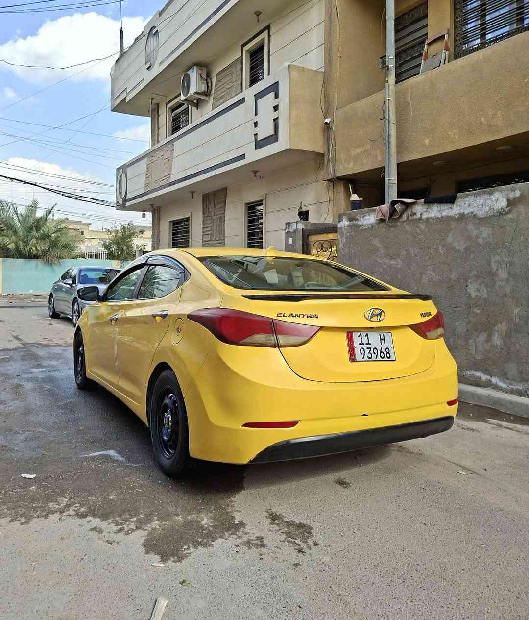 النترا أمريكي 2.0
موديل 2015

 المواصفات نص فول 
شاشه كبير 

كامره خليفه 

سمارت كروس كونترول

تحكمات ستيرن فول 

نظام قيادة ( ايكو )

دوشمه جديده 

مكينه جديده ما مفتوحه 
السيارة امريكية:: بيها حادث جاملغ خلفي 
بدون دواخل مكفوله

صور الحادث بالمنشور 

(رقم بغداد حره تحويل ثاني يوم)

السعر 113

*********** 

مكاني بغداد
