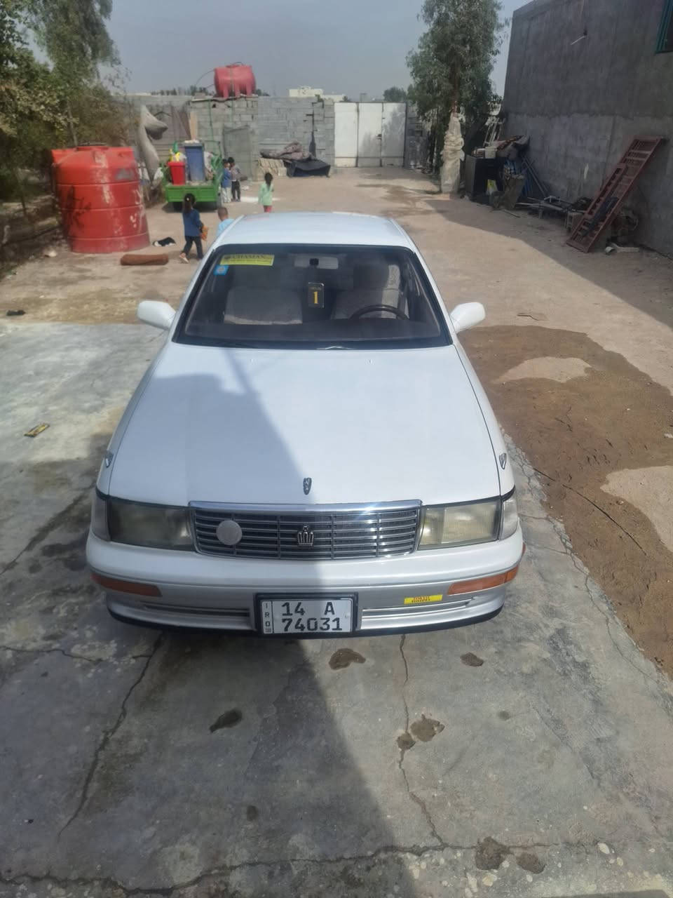 السلام عليكم سيارة للبيع المكان الزبير 
سيارة بطة فصل رقم بصرة انكليزي سنوه 2030 بأسمي 
مكفولة من الكصة ونقل جثة والاصوليات 
مصبوغة صبغ عام 
مكينه 2.5   والسعر 65 وبي مجال للأستفسار ***********
***********
