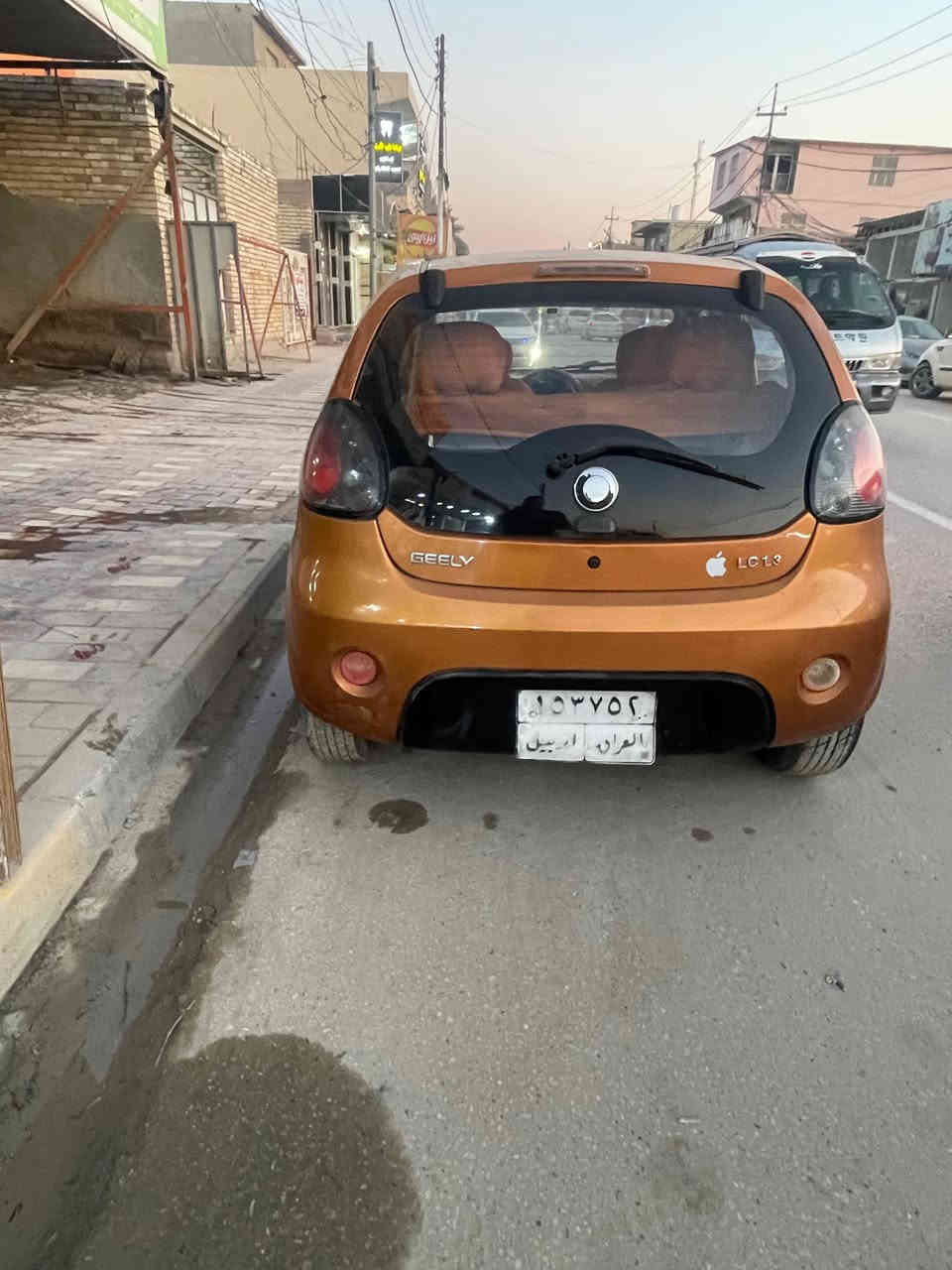 السلام عليكم سياره بانده لبيع مديل سياره ٢٠١٣ الون جملتي سياره جاهزه من كلشي تبريد شغال عداد المسافه ٧٨ الف رقم أربيل  سعر المطلوب ٤٦ ورقه ستفسار تصال ***********
