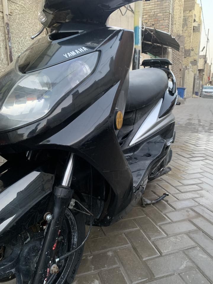 سلام عليكم سكنس فحل كرريه دراجه نضيفه كل فتره ادامه دهن مؤتل بانزين محسن بيه شخوط خفيفه متبين سعره 700وبيها مجال قليله رقم الهاتف ***********
