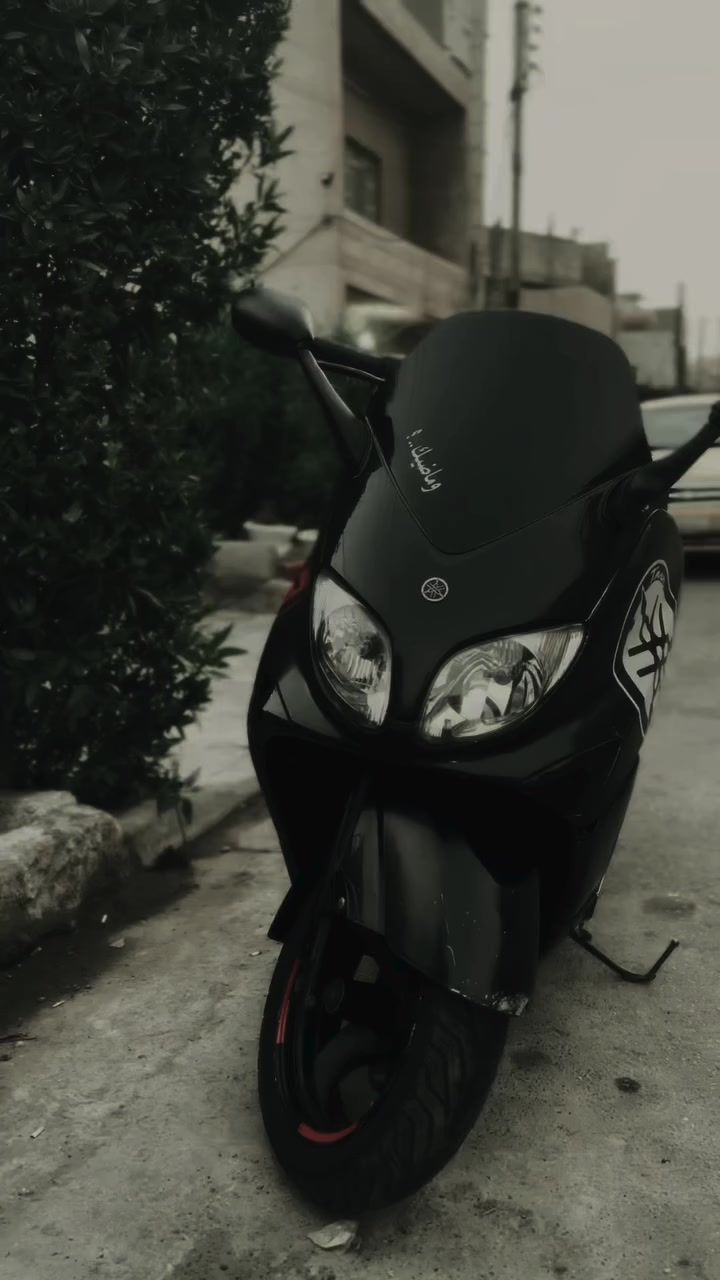 السلام عليكم شباب دراجه تي ماكس للبيع مديل 2007دراجه خير من لله مناقصه شي شلعه تحفر الكاع معدل مفتوح دراجه ماشيه 58 تايرات جدد زوج جديد سعرها بمليونين وبيها مجال مكاني البياع أو حي العامل وهاد رقمي ***********
