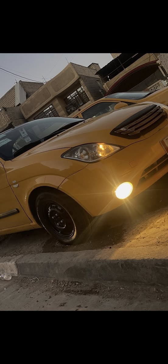 سلام عليكم طيبه ٢٠١٥ للبيع سياره بدون ضربه بدون تبديل صبغ قليل هلال وباب سايق بدون ضربه كير مكينه مكفولات صدر خلفي امامي تخم تاير دوشمه عام كشنات وكاعيه وتنته تبريد شغال بس عوزه غاز سويج ريمون شخاطه سعر ٣٦ وبيه مجال بصيط رقم ***********
