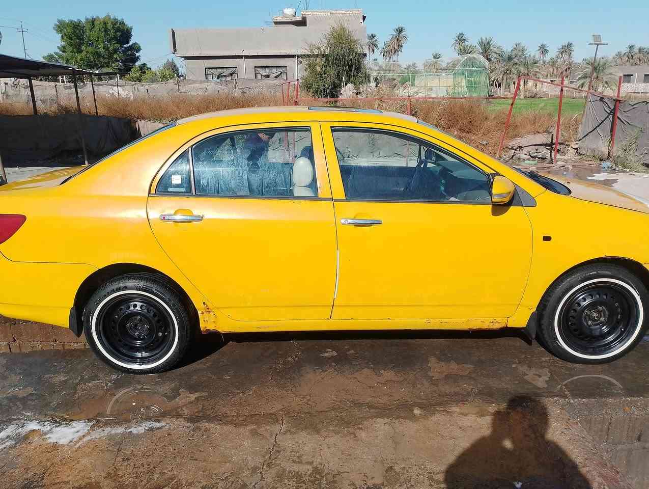 السلام عليكم سياره نوع بيوايدي f3 موديل ١١ رقمه قادسيه مكينه ميسبوشي السياره حلوه كاعده معروضه ٣٨ وبيه مجال مكانه بابل ***********
