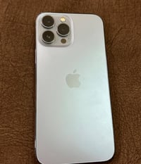 ايفون 13 برو ماكس   بطاريه🔋84 بلادي  ذاكره 128  نموذج m  نضافة 100‎/10...