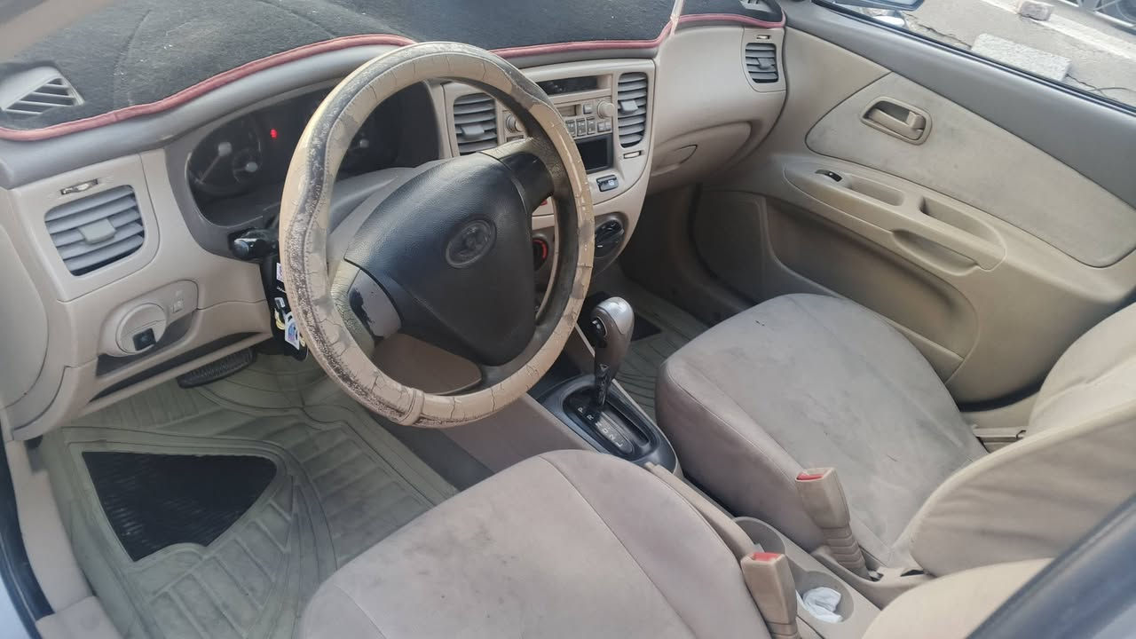 السلام عليكم كيا ريو ٢٠٠٨ خليجي 1600 رقم بغداد دولي بأسمي تحويل مباشر السياره مصبوغه عام وبيها جراد تبريد ميشتغل ما اعرف شبي محرك وكير بحاله جيده او مراوس حسب القناعه السعر 68 للاستفسار ***********
مكاني بغداد حي الجهاد حي الحسين
