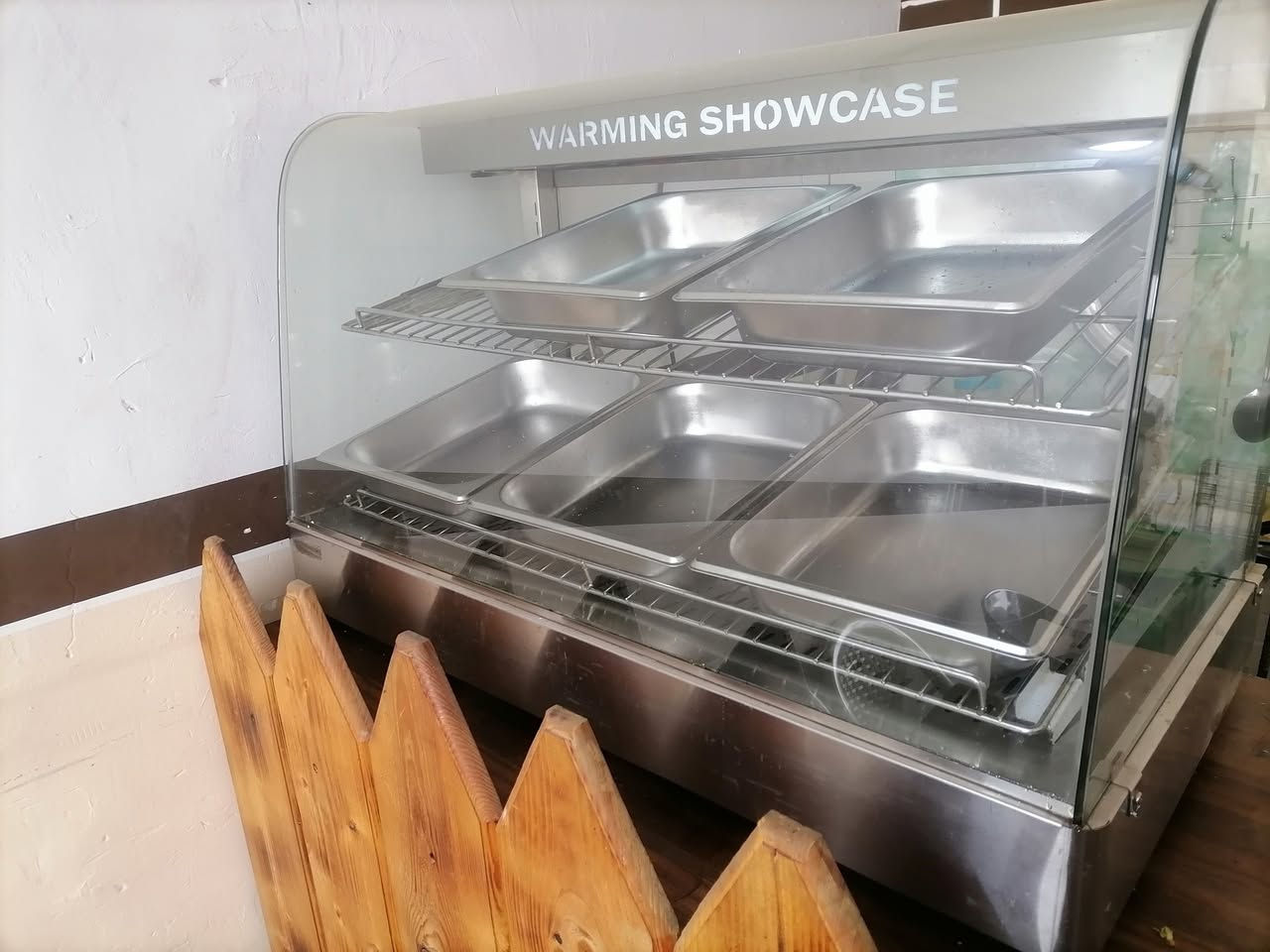 السلام عليكم اخوان عندي حمايه كهربائيه ٦ بلانكات مستعمله شهرين الاتصال***********
