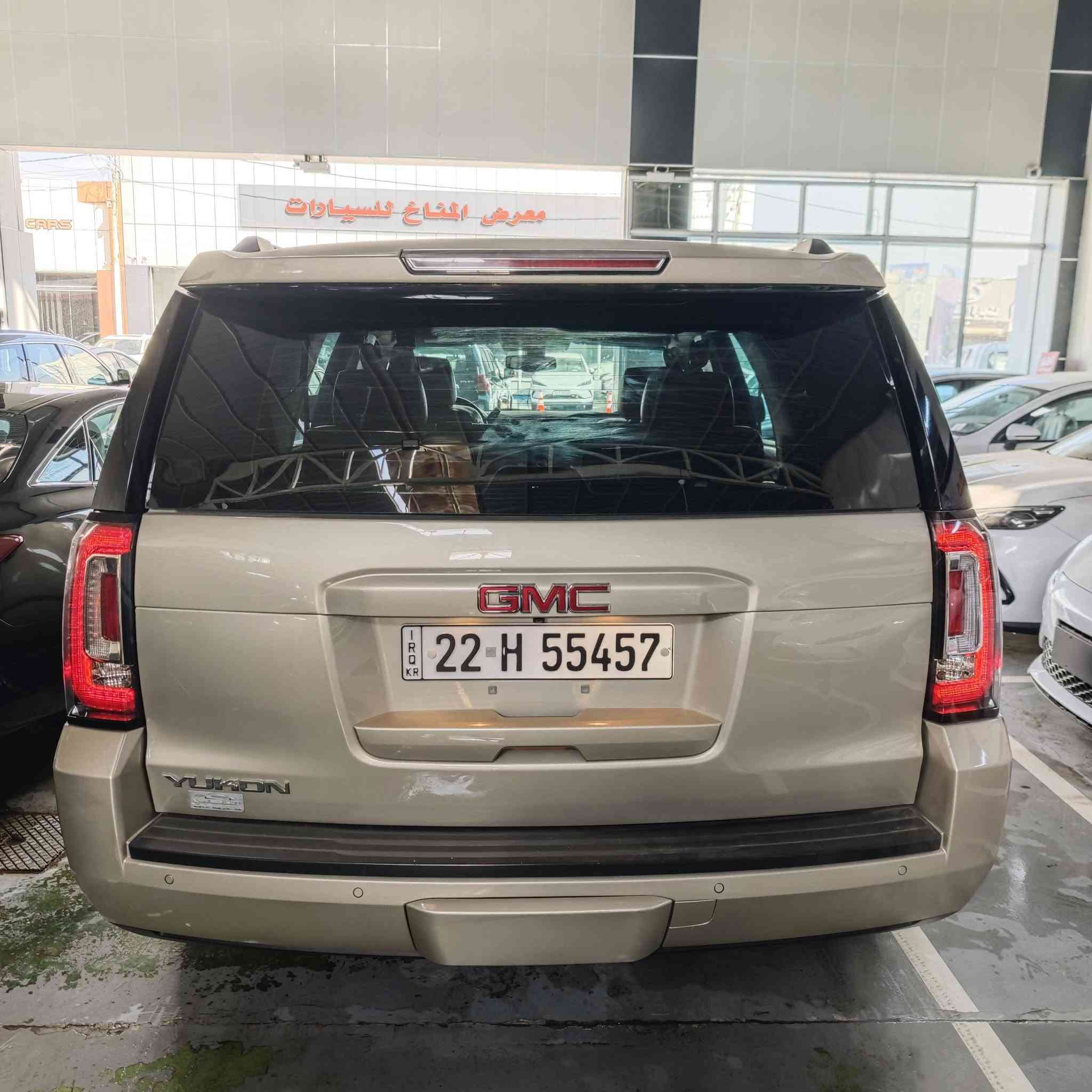 السلام عليكم ورحمة الله وبركاته
للبيع جمسي يوكن 2017 SLE
 8 راكب
لون ذهبي
محرك 8 سلندر 5.3
شاشة ابل كار بلي واندرويد اوتو
كشنات جلد 
تايرات قياس 18
ABS
تشغيل عن بعد
مثبت سرعة
حساسات خلفية
كاميرا خلفية
تحذير خروج عن مسار
حادثها موضح بالصور
سعر 31 الف دولار
للتواصل ***********
