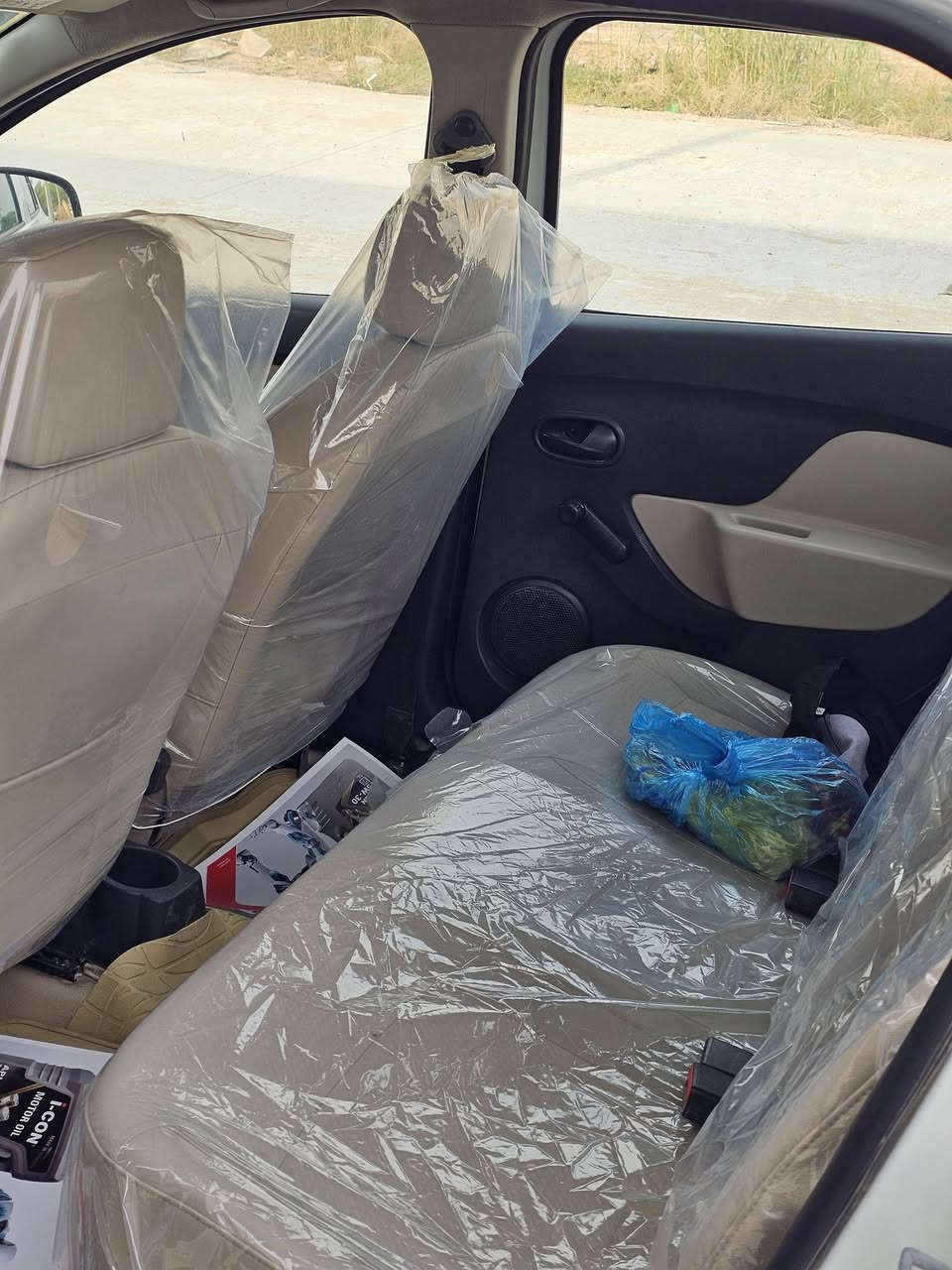 رينو سيمبول 2019 حره
 رقم بصرة 
العنوان كربلاء♕    
الضرر جاملغ يمين عكس السايق بارد  فقط مع خدوش موضحة 
بالسونار 
سيارة مكفولة من الصبغ
ماشيه 140 الف.
محرك و كير جاهز عالفحص.. 
 .. 
السياره خير من الله. 
للاستفسار اكثر الاتصال ‏‪***********‬‏ واتساب
