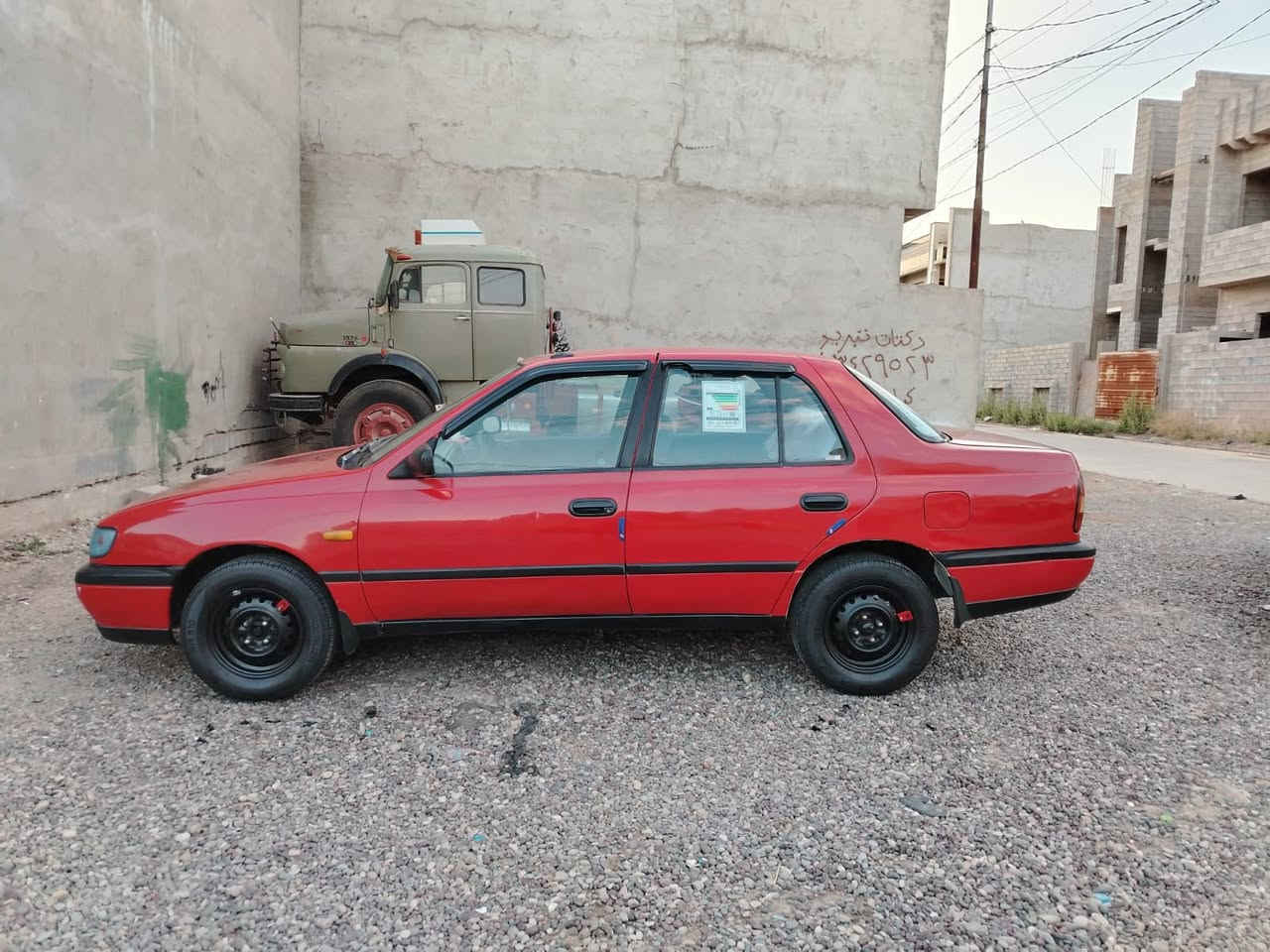 نيسان صني موديل 1992 صبغ حزام سنويه جديده بسمي سعر النهائي 45$ ￼
***********
***********
