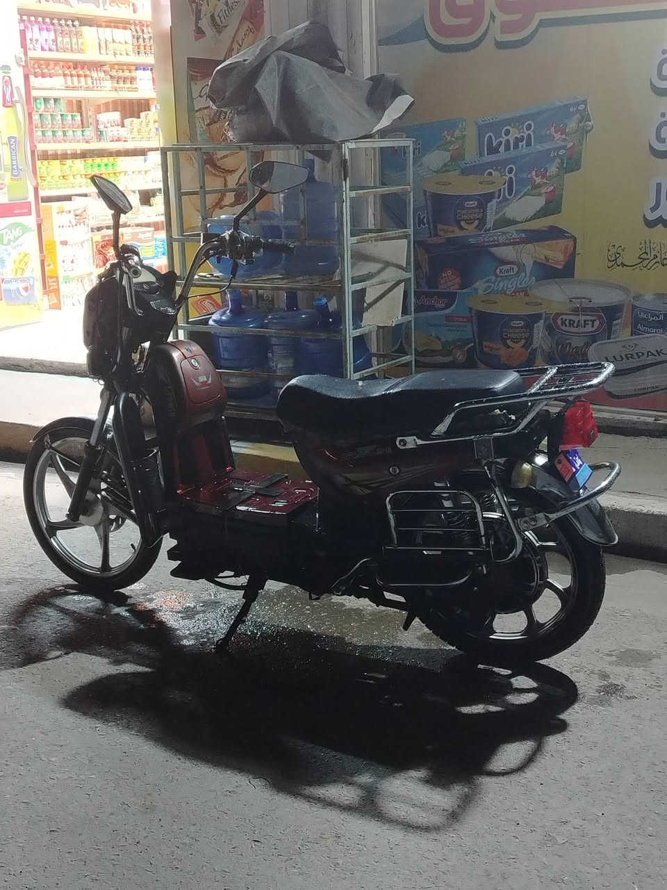 سلام عليكم
هارلي موديل22 سوبر بيع فقط بدون مراوس
بطاريات عل فحص نضيفات
كهربائيات شغاله
تايرات نضيفه والوره جديد
بي عواج من وره كالو بوربرنات لو بشاصي ماعرف ابيع هلموجود كلشي ما مأثر تروح وتجي بي عل فحص
السعر 250 وبي مجال حك الجيه
مكاني فلوجه
*********** بي واتساب
