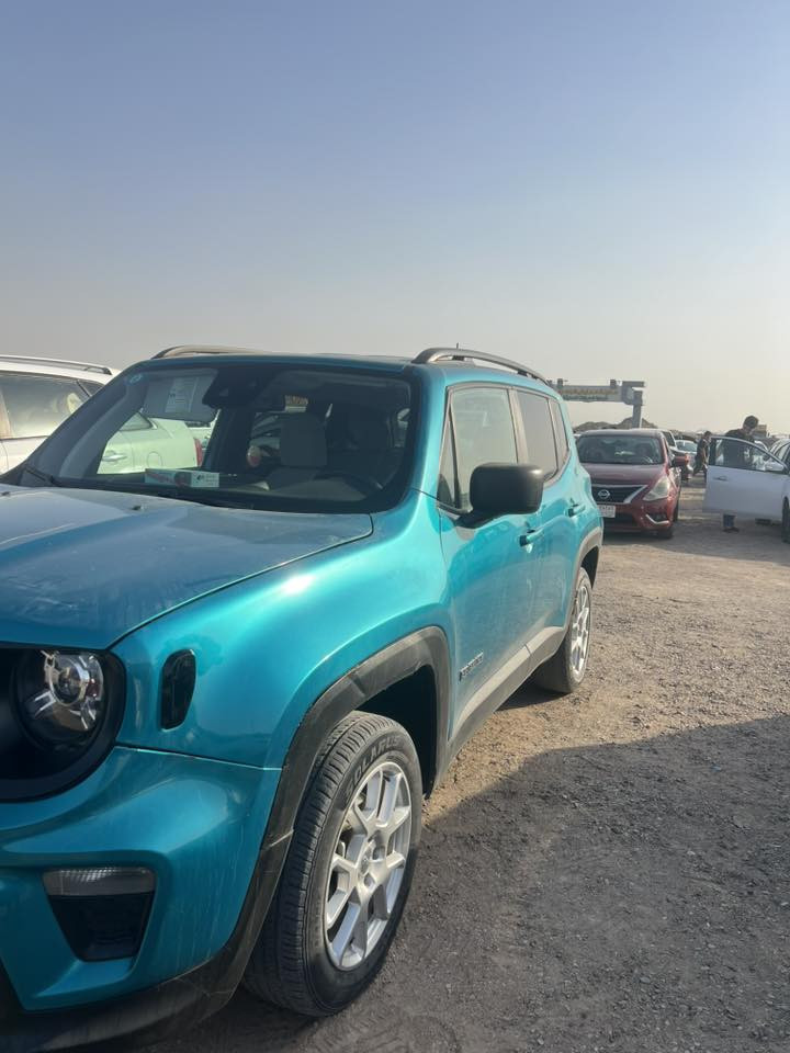 -
جيب رنيكيد موديل 2022
رقم بصره - بيها بنيد وجاملغ جهة السايق
فول مواصفات
بصمة تشغيل 
الابواب بصمه 
فور ويل 4x4 
الجام اوتو 
رادارات  امامي وجانبي 
شاشة لمس كامرا خلفيه  
تدفئه و تبريد فول 
وباقي المواصفات معروفه 
 واتساب او الاتصال عالرقم
*********** 
البصره
127$ السعر
وبيها مجال بسيط للشراي
