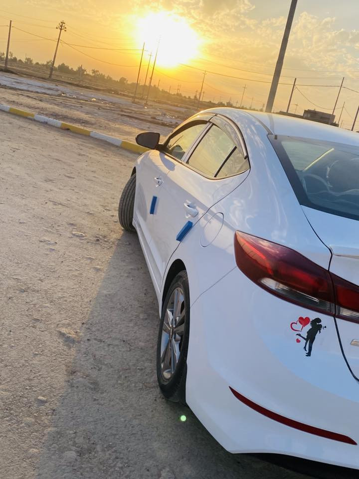 سلام عليكم النتره 2017 أمريكي
بدون حادث مكفوله عده مسافة شبر صبغ بل بنيد. غير مكفوله كفاله عامه سياره رقم بغداد مكينه 2000 دوش كير ومكينه ما مفتوحات ماشيه 135 صدر جديد عليه ادامه كامله غرفته تخبل سعره 130 وبيه مجال شي بسيط مكاني واسط صويره ***********
