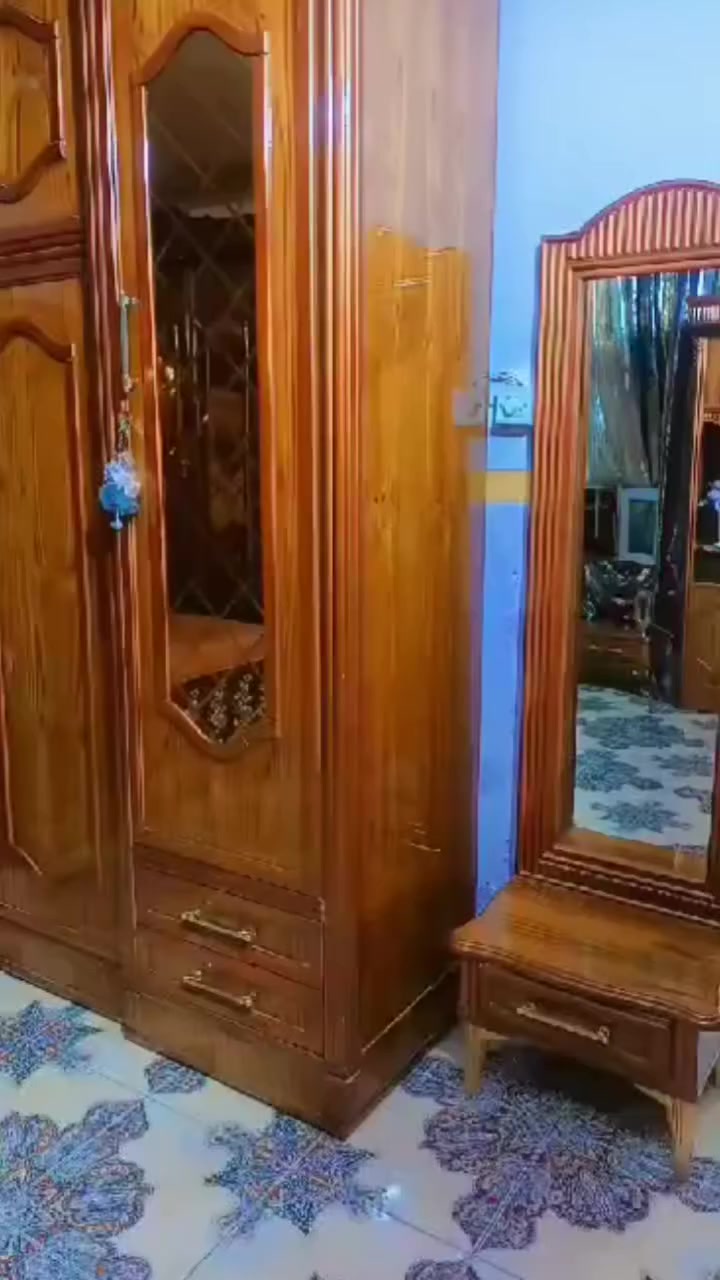 غرفة نوم للبيع الاستفسار على هاذه الرقم ‏‪***********‬‏
