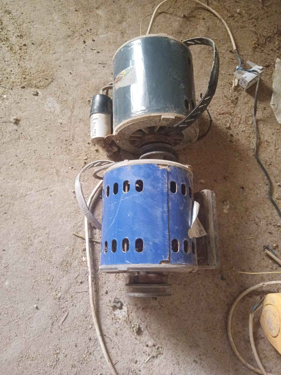 من رخصت مدير الكروب متاح ماطورات مبرده عدد ثنين نوعيه زينه شغالات مكان كربلاء طوريج ***********
