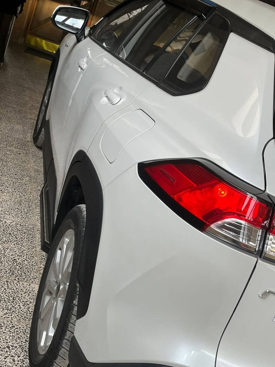 كورلا فوت لاندر زيرو ماشيه  900 
الموصفات

🔹موديل 2024
🔹دخول ذكي 
🔹بصمة تشغيل 
🔹صندوق كهرباء 
🔹دوسات 
🔹كرسي كهرباء 
🔹قطعتين تبريد
🔹علامه سوده HEV
🔹سبايدرات
🔹رادار امامي 
🔹تحديد مسار 
🔹اشاير بل مري 
🔹مكينه 2000 هايبرد
🔹فتحه سقف سلايت 
🔹هندبريك بصمة
🔹داخل اسود اصلي 
🔹وضعيات قياده ٣ 
🔹كامرات ٥ ٣٦٠ 
🔹باقي الموصفات المعروفه
لل استفسار على رقم ***********
