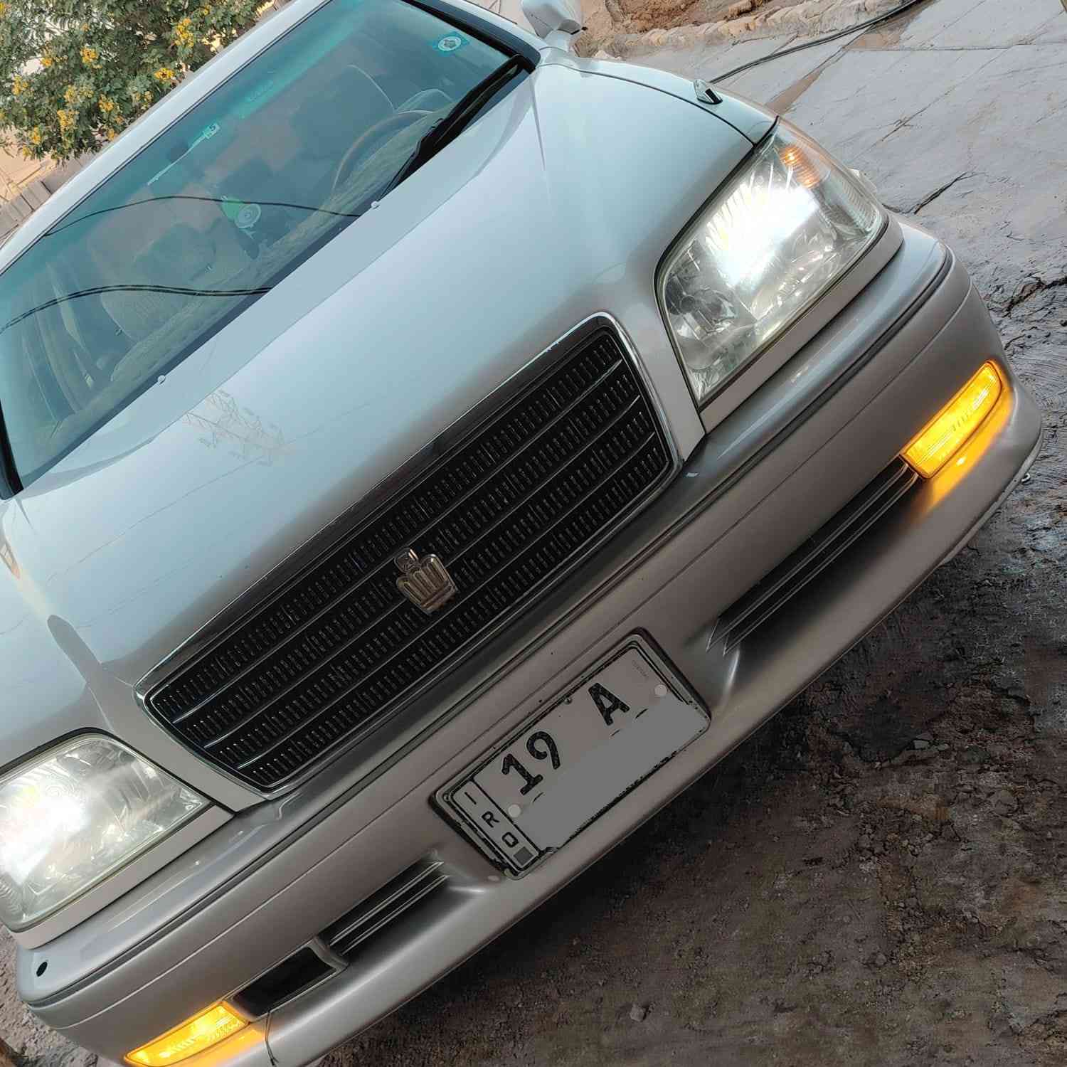 ياالله السلام عليكم
ملكه جنون موديل 2003
سياره كفاله عامه من كلشي مكينه D4الجبير 
حداديه تخم تاير ثلاجه.. رقم كربلاء
قرار 48 تحويل ثاني  يوم بسمك
اربع دكم برده خلفيه رادار تحكم جهتين جاهزه السياره
من كلشي... السعر(135)مجال بسيط بيع مستعجل
للاستفسار الاتصال على الرقم
***********
