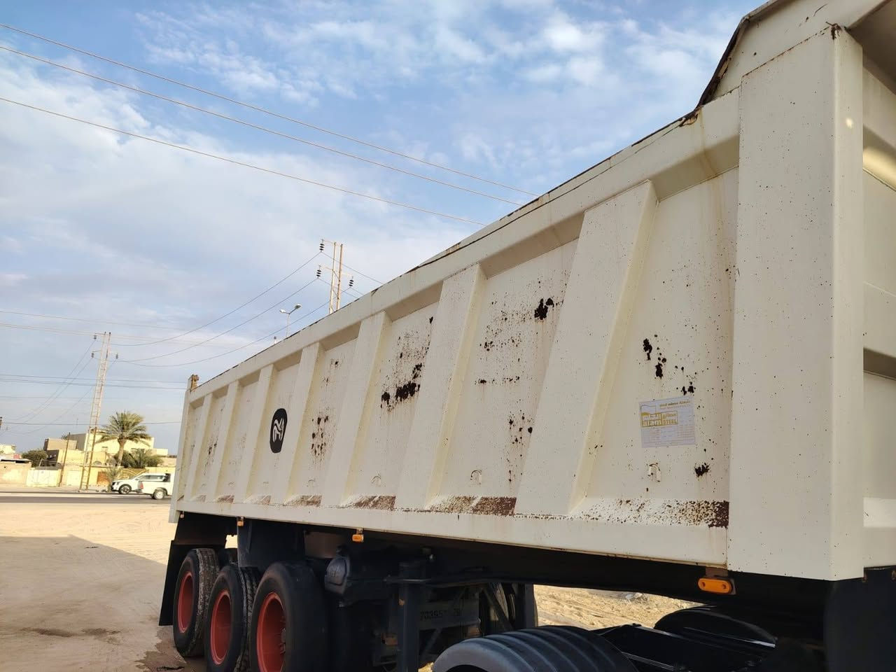 السلام عليكم عربانه علم مديل 2020 العنوان البصره السعر 275 وبيه مجال رقم ***********
