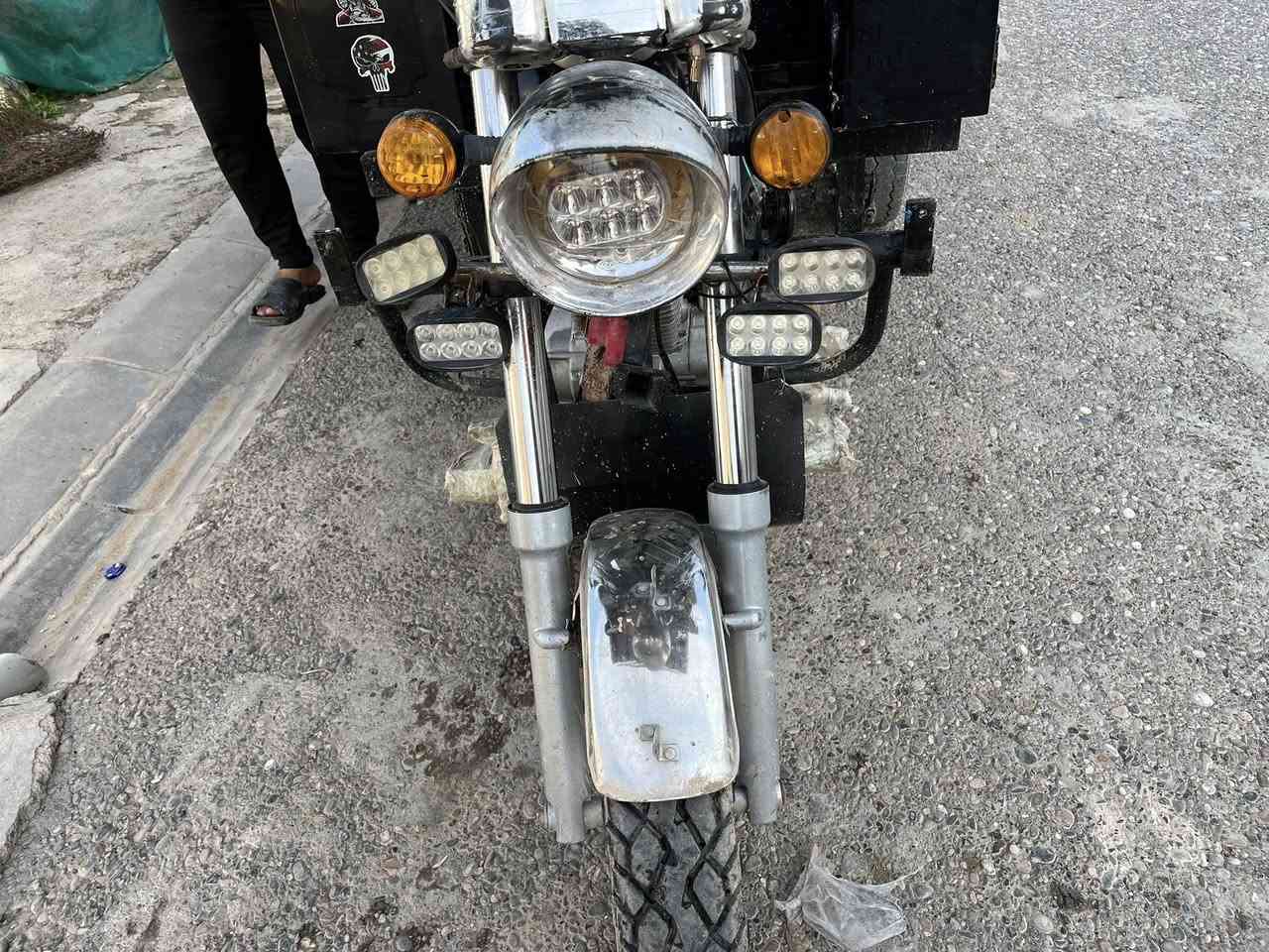 ستوته لبيع نكره سلف كشن تانكي  بك لايت تايرات جدد لايتات  مال جنيه شقال  كلاها موديل2015كله


**إذا كنت صاحب هذا الإعلان وتريد حذفه لأي سبب، رجاءا أرسل رسالة إلى الدعم الفني**