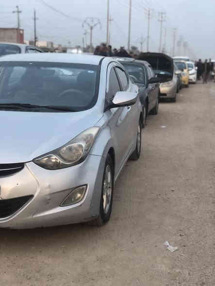 سلام عليكم شباب افانتي مضلع للبيع رقم بغداد انكليزي بسمي شرط التحويل موديل 2012 مكينه جي دي اي GDIمحرك كير مكفول تخم تاير صدر جديد كهربائيات كله شغاله تبريد تدفئه شغاله ويل كب بلادي داخل جديد بلادي ضرر باب خلفي صفحه سايق صبغ فقط بدون دواخل سونار مرفق في صور باقي تفاصيل اتصل عل صاحب سيارة شباب مكلف بنشر ***********السعر100بيه مجال
