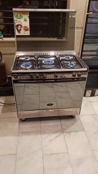 طباخ كريازي البيع بغداد مدينة الصدر سعره 250 وبي مجال حك الجية كما واض...