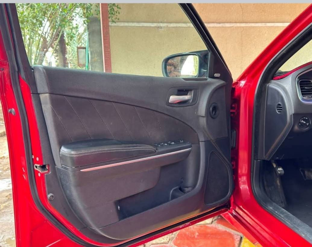 السلام عليكم جارجر وارد كندي كفاله عامه للبيع موديل 2015رقم اربيل دولي تحويل او وكاله شرط سياره جاهزه حداده تخم تايرات وتبريد ثلج مكينه كير كفاله عامه سياره مكفوله كفاله حتى دعاميات بيها مكانات  بارد فقط فول مواصفات شاشه جبيره فتحه اسلايت مكاني بصره قضاء المدينه ***********
