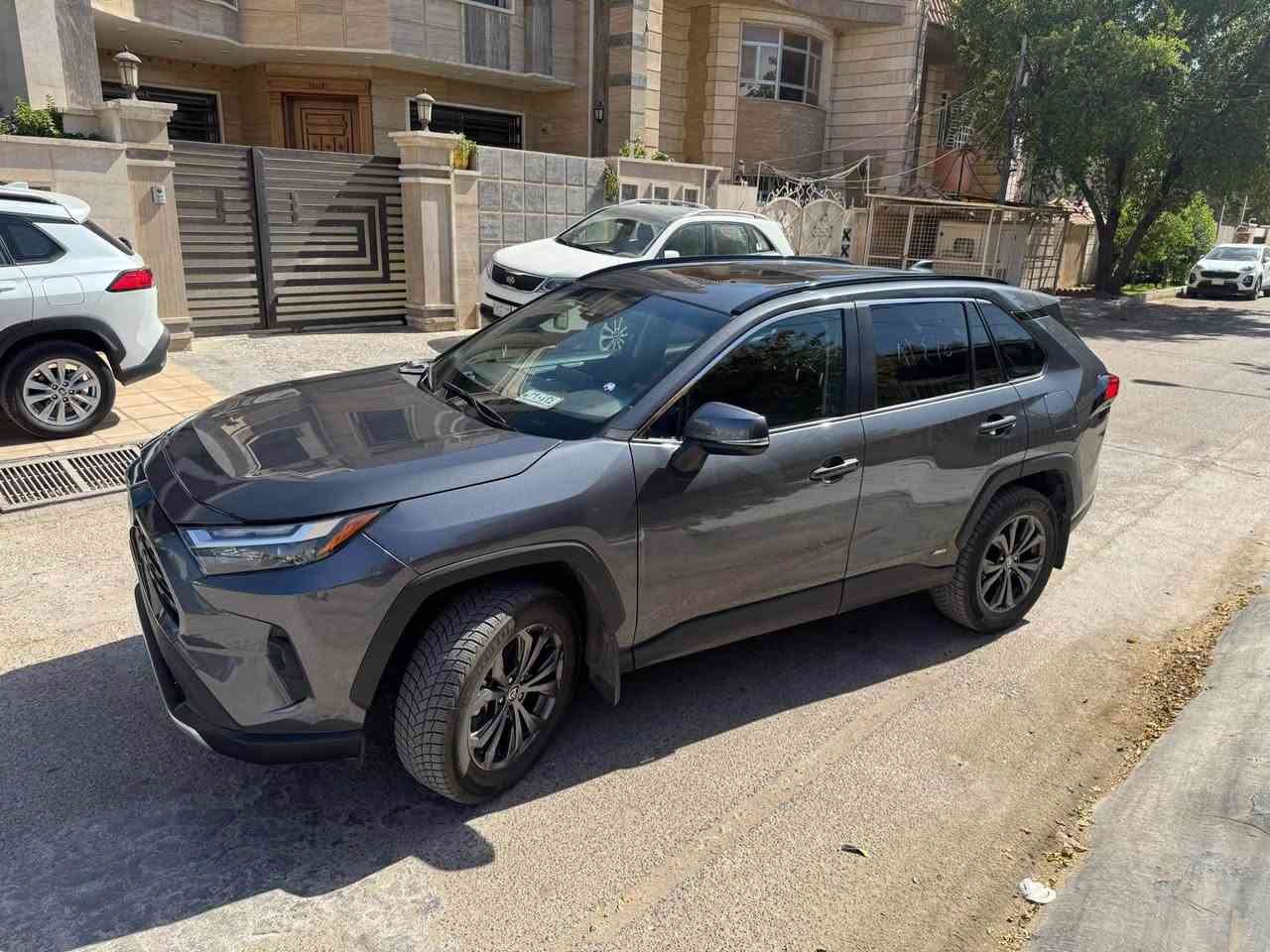 السلام عليكم 
راف فور  2023 xle premium 
فتحة
فور ويل
كراسي جلد تدفئة
ويل ١٨
كرسي ميموري
الحادث جاملغ مبدل و مصبوغ
السيارة مرقمة و جاهزة 
ماشية ٩ الاف
راديترات بلادية
السعر ٢٣٠٠٠


**إذا كنت صاحب هذا الإعلان وتريد حذفه لأي سبب، رجاءا أرسل رسالة إلى الدعم الفني**