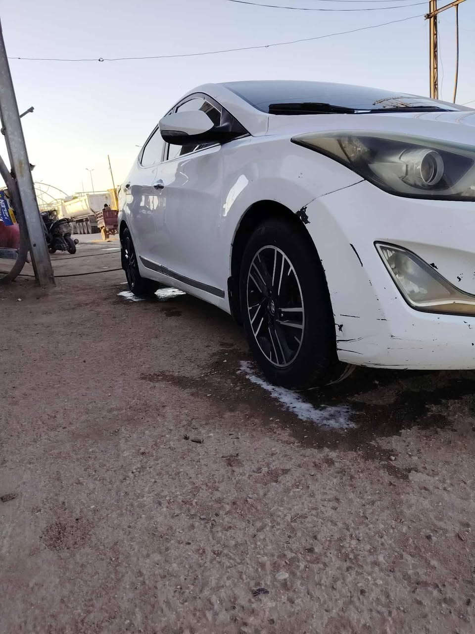 السلام عليكم
 النتره موديل 2015 للبيع 
مكفوله كفاله ما عده الدور الوره بيه صبغ
تخم تاير جديد كير حداديه مكينه كله مكفول
تبريد ثلج تدفاء فتحه بل تنته اشاير بل مري
السياره بصمه داخل كله جديد السياره مفوله وما ابيه اي نقص
تحويل ثاني يوم
السعر 120 وبيه مجال 
مكاني بابل الهاشميه للستفسار
رقم الهاتف //‏‪***********‬‏
