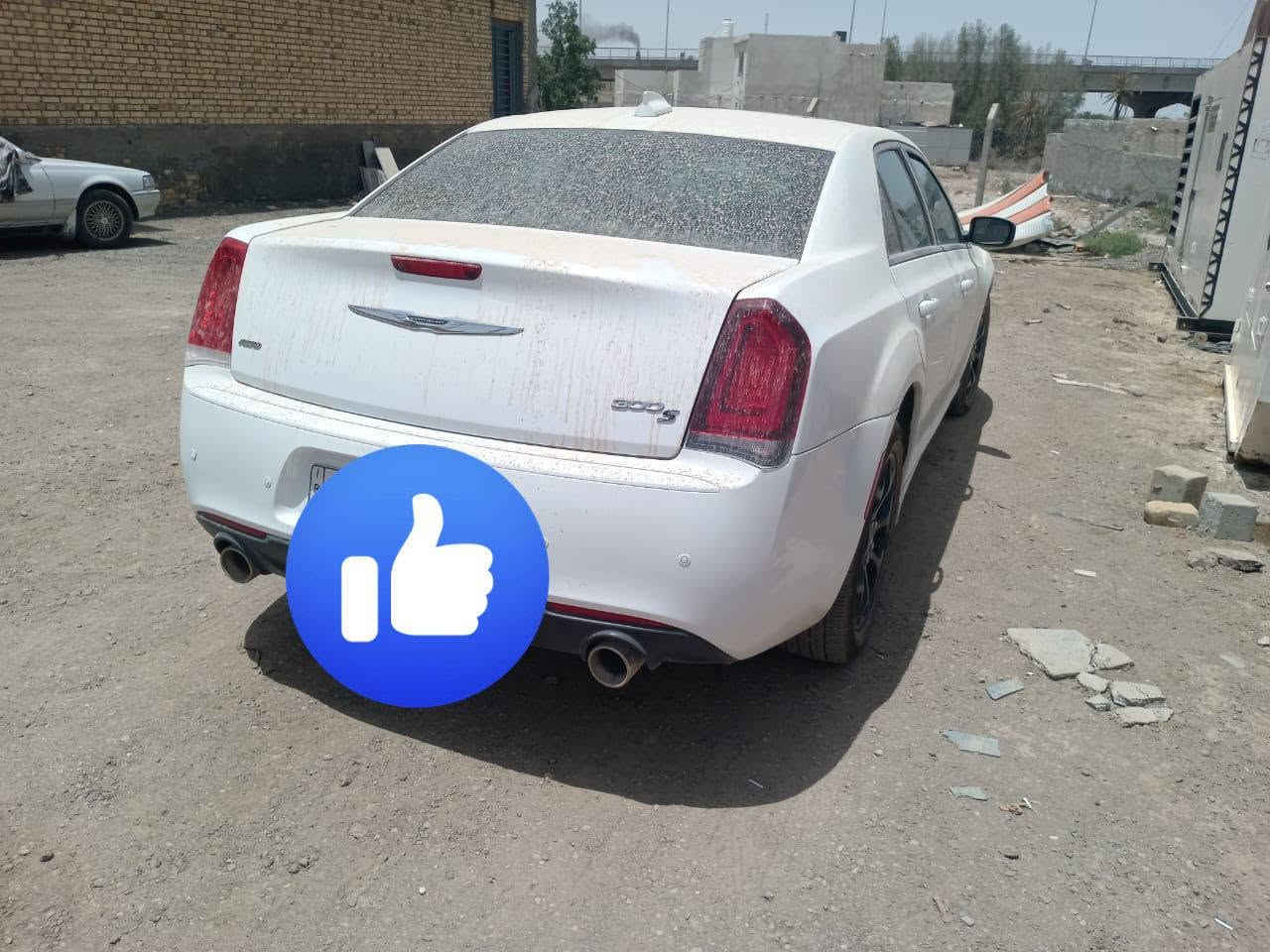 السلام عليكم 
اوباما S موديل 2016  فول مواصفات للأخير 
السياره  بيها جاملغ عكس السايق وباب مبدلات وجاملغ السايق مصبوغ بدون تاثير على البنيد والبجم 
حدادية جديدة
تخم تاير جديد
بانوراما
كشنات كهرباء
تبريد و تدفئة بالكشنات
تدفئة كشنات خلفيه
نظام صوت الباين
داخل اسود
مكينة سته سلندر
كير خير من الله
منظومة زينون لايتات
سياره جاهزه ما ناقصها شي ترايك وين ماتريد
مكان السياره ناصرية 

للاستفسار ***********
