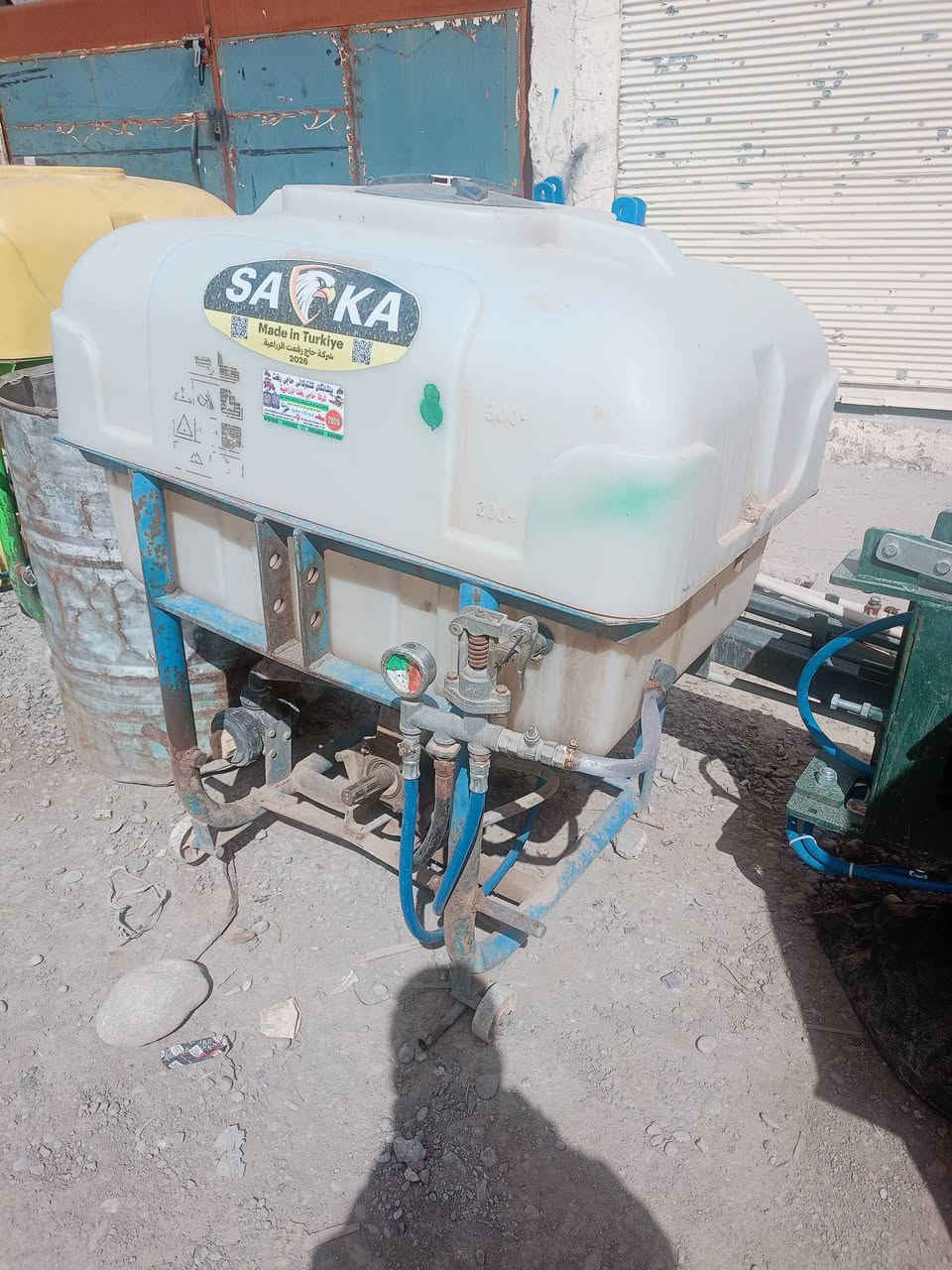 بسم اللە رحمان رحیم ..
مرەشە و  گاسن و   بازیرە    مستعمل   بەردەستە
 عنوان  چەمچەماڵ       پێشانگای کشتوکاڵی حاجی رەفعت
  ***********    ---    ***********
