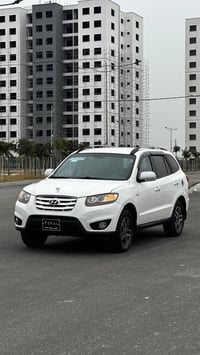 سنتافي • ٢٠٠٩ • كالار