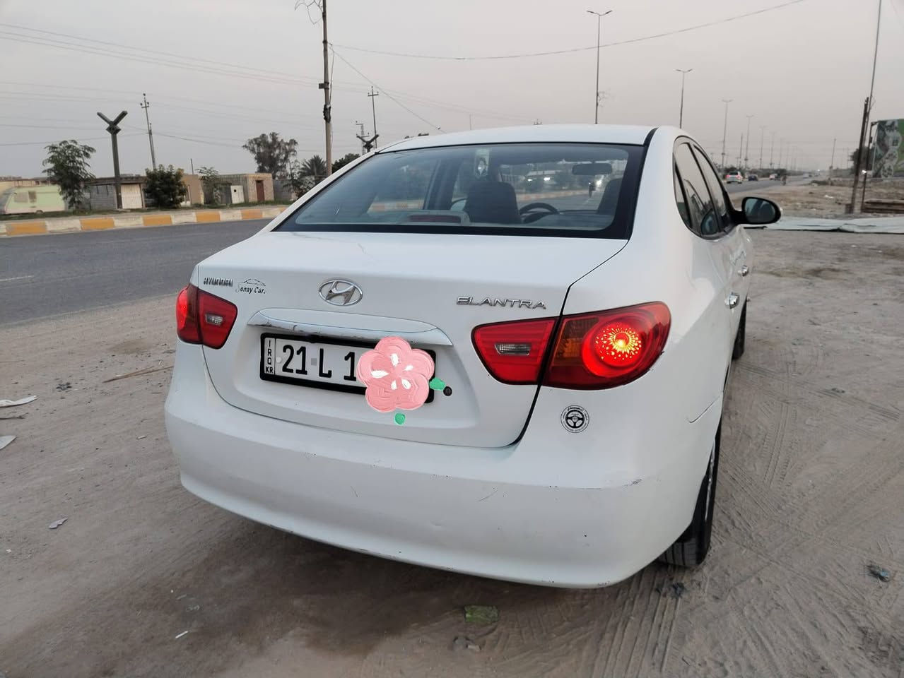 سلام عليكم النترا للبيع مكفولة كفالة عامه ماعده أربع أصابع بارد رقم سليمانيه جديد اسعر 117 وبيه مجال اتواصل فقط على ارقم *********** عنوان الديوانية
