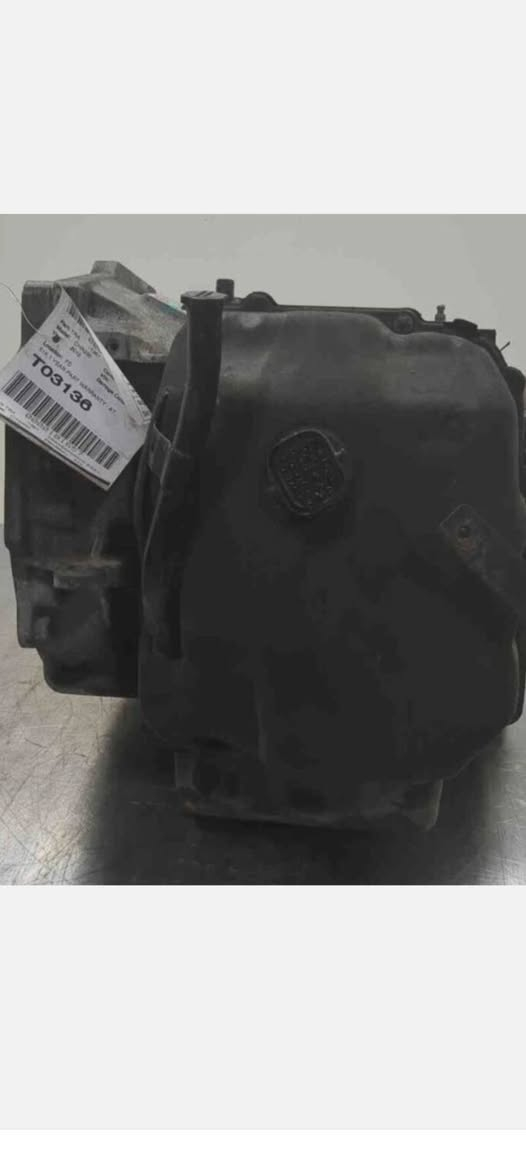 يتوفر گير افنجر و C200
من 2011ال 2014 للاستفسار الاتصال على ***********
