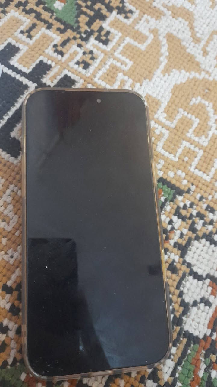 سلام عليكم ايفون 17برو ماكس للبيع الصيانه تاينديه مضيف 100% السعر 180الف وبي مجال


**إذا كنت صاحب هذا الإعلان وتريد حذفه لأي سبب، رجاءا أرسل رسالة إلى الدعم الفني**