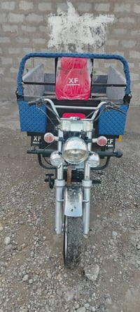 ستوته موديل ٢٠ محرك ٢٥ اي نقص مابيه بس باتري السعر مليون وميتين الشاري...