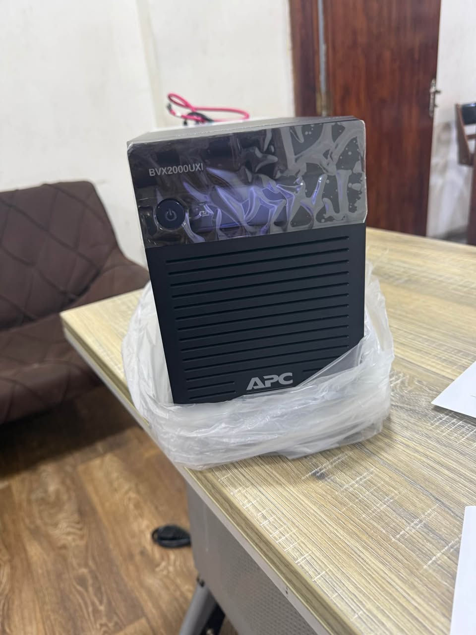 عاكسه APC نضام 24 DC تشغل 8 امبير طبيعي السعر 195.000الف والتوصيل مجاني  *********** بغداد, العراق
