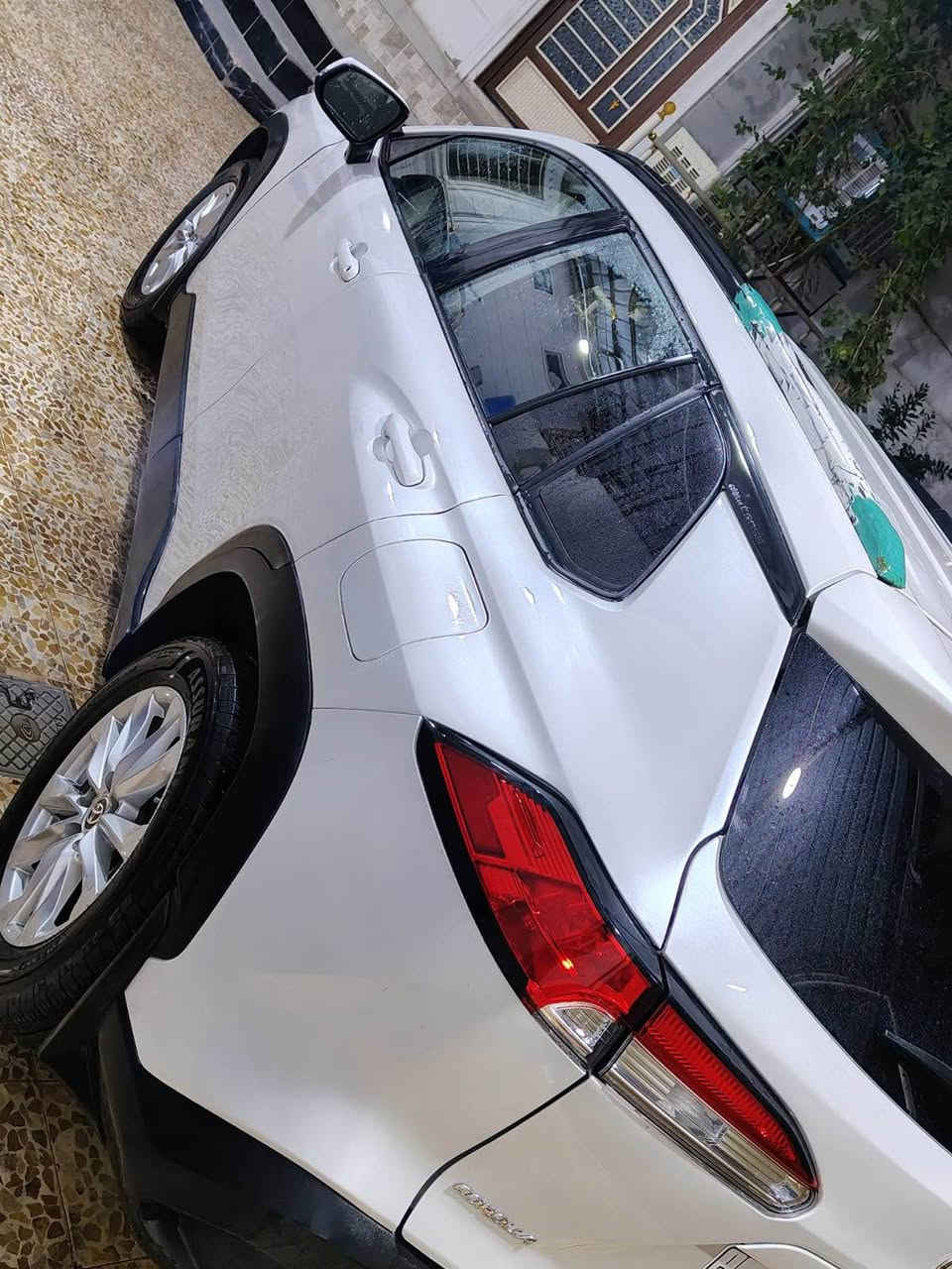 كورلا كروز 2023 LE وارد امريكي 
ماشيه 14 الف ميل فقط
محرك 4 سلندر 2000 المرغوب بانزين 
مكانها دهوك و موصل
رقم شاصي
‏7MUCAAAG3PV071086

السياره كير مكينه تبريد مكفولات
حجر بيئه شركه بشرط

رقم دهوك الجديد
رقم وسنويه وهزه وفحص كلها جديد 2030
باسمي تحويلها مباشر او تريد وكاله حاضر

بيها 7 قطع صبغ  ابيعها عام بدون دواخل وشواصي بشرط بجم كبس
ايرباكات فقط البرده طاك 

مواصفات :
كير اوتوماتيك / تشغيل بصمه / رادار تحديد مسار  / ابواب بصمه / شاشه جبيره لمس / 4 كاميرات / مرايا كهربائي / فول تحكمات ستيرن / كروز سرعه / ستيرن فوليوم / لايتات أوتو / تبريد قطعتين امامي وخلفي / نظام تركشن مانع الانزلاق / نظام خرائط ملاحه / مسجل  Bluetooth + Aux + usb + CD / Car play نظام Android / ويل كب شركه طخم تايرات نظيفه

السعر 160 ومجال

للاستفسار 
كورك *********** واتساب
آسيا *********** واتساب دهوك, العراق
