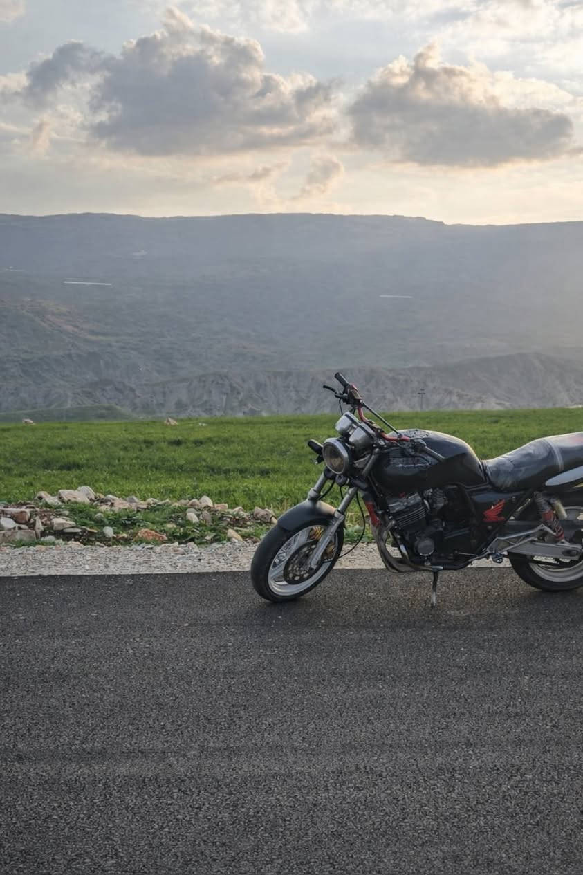 ٤٠٠ بۆ فرۆشنت شوێن دووکان سیاحی مەزبووت بێ کێشە بەشی خوارەوەی مەکینەی کەپسە تەنکیشی کونە باقی تر بە شەرت 
نرخ ٩ گەڵا و معامەلەیەکی برایانە ❤️ السليمانية, العراق


**إذا كنت صاحب هذا الإعلان وتريد حذفه لأي سبب، رجاءا أرسل رسالة إلى الدعم الفني**