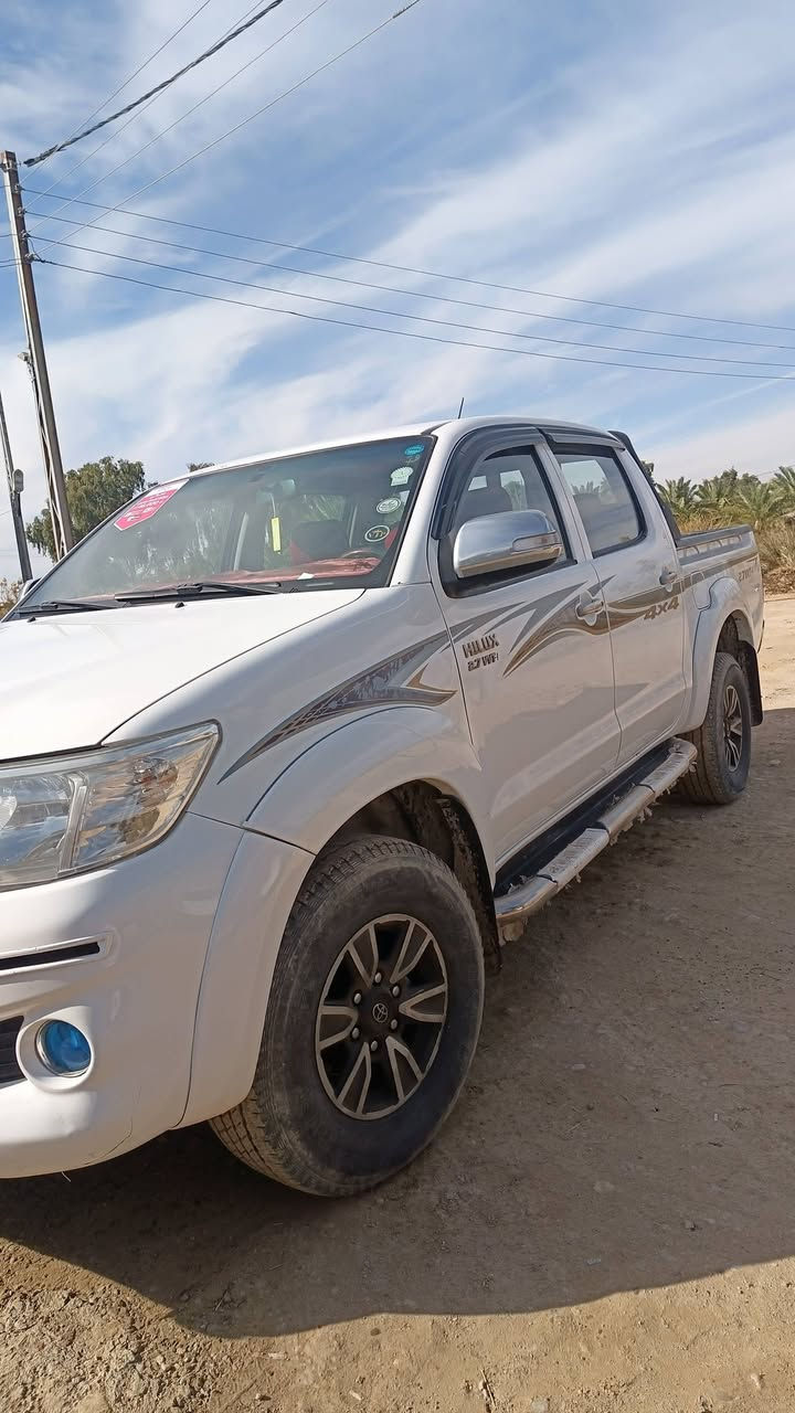 للبيع سياره فلاونزه فورويل موديل 2014 كويتي اتوماتيك رقم شمالي سليمانيه سنويه لحد 2029 نكليزي سياره مكفوله بيه بارد قليل بيه سونار المكان واسط قضاء الحي الاستفسار عله الرقم ‏‪***********‬‏
