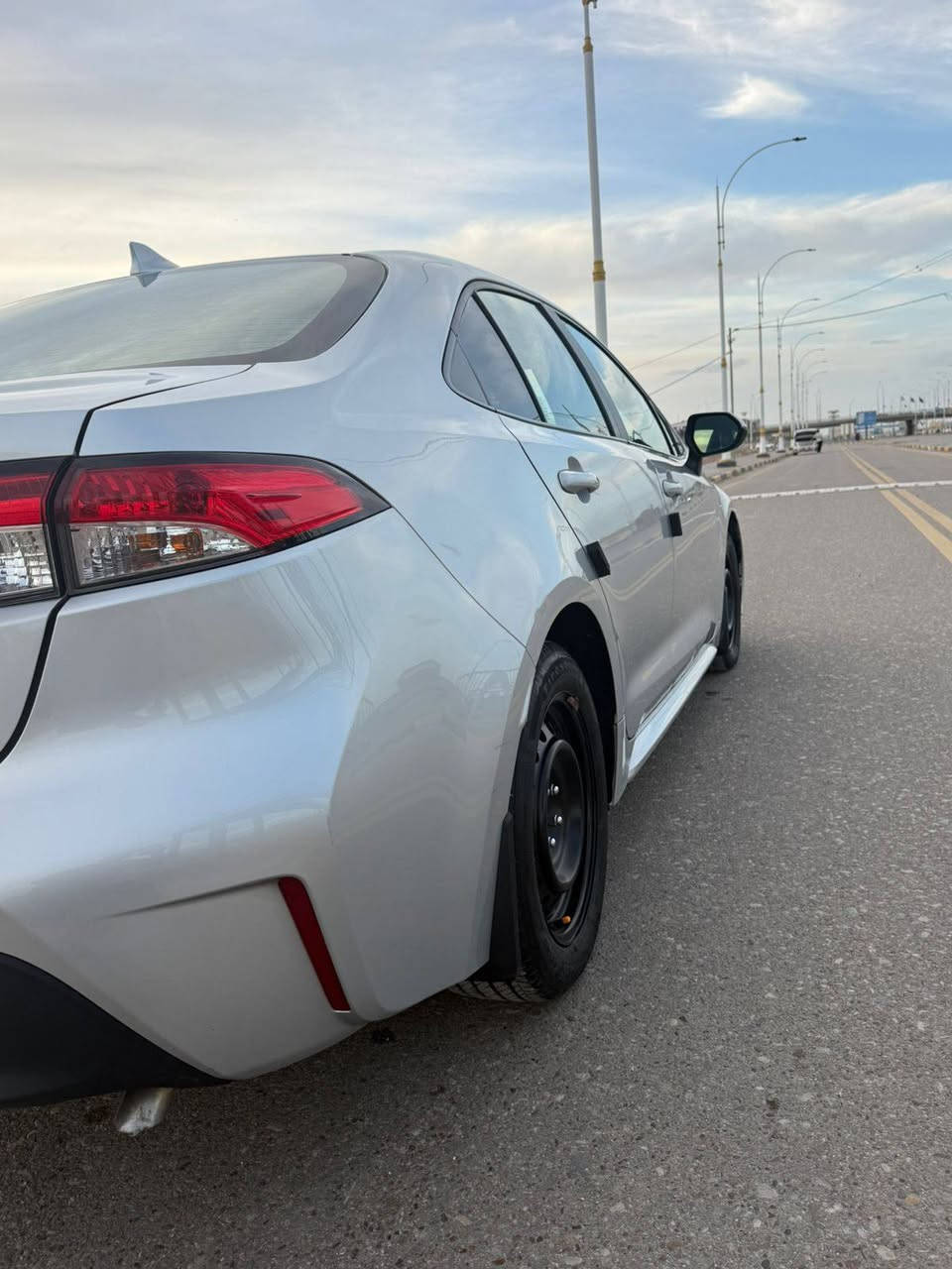 السلام عليكم 
اخوان كورلا موديل 25 معوقين مثنى بااسم شاب السياره كلين نضيفه حيل والمعوق متعهد بكلشي وكاله ومداور ماشيه 30 الف حادثهه فقط دعاميه  السياره جديده مكان السياره السماوه سعرهه 156 وبيهه مجال
الاتصال ***********
