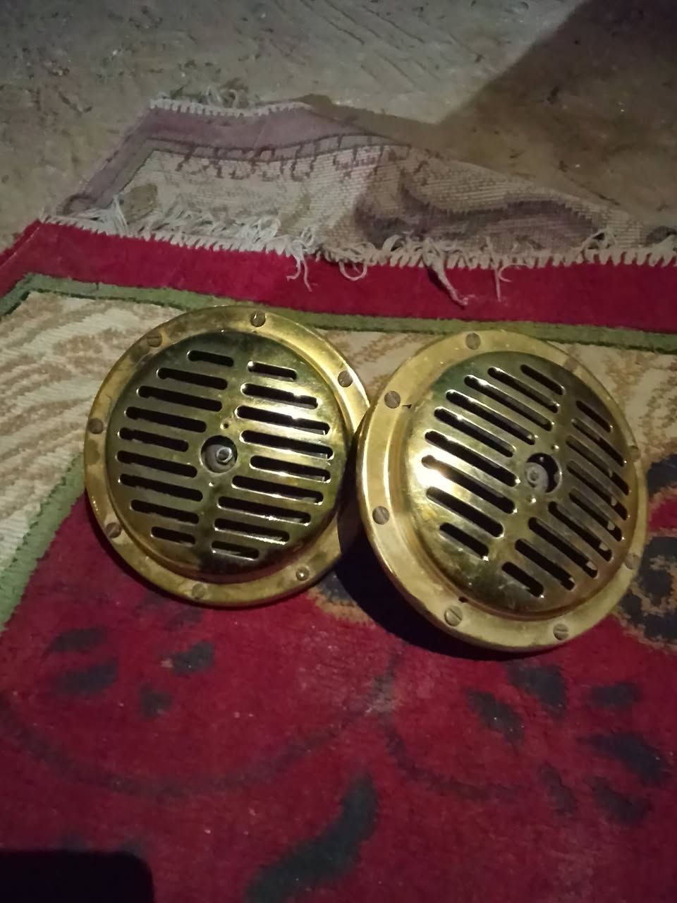 سلام عليكم هورنات،بوش يراني شرط بلادي  يخبلن،*********** بغداد بكاني الوجبة القديمة
