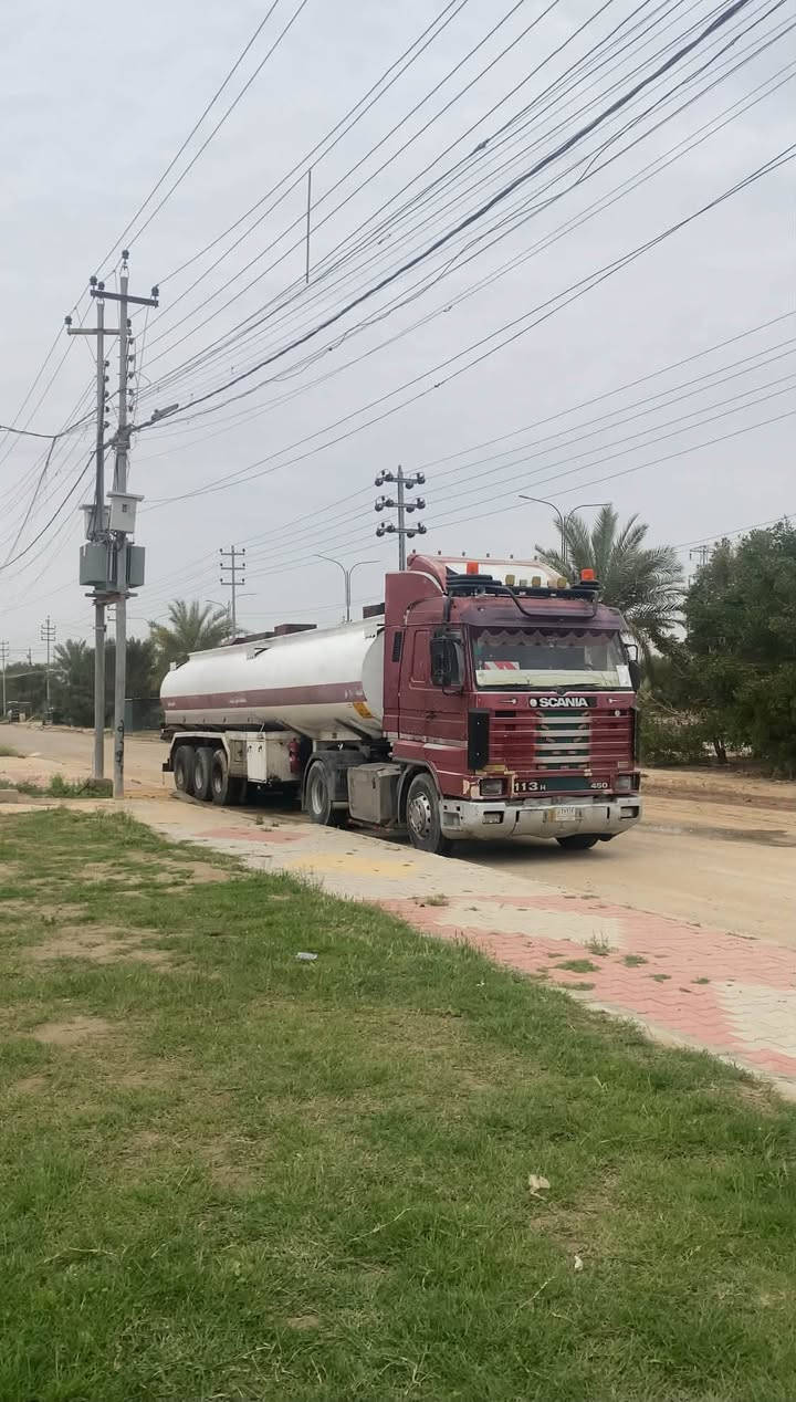 ‭***********‬ سلام عليكم سعر 280 وبيها مجال بسيط
للبيع اسكانيه رقم انبار كامله تخم تاير اكسل محرك كير   #بم #كهربائي 113 مناقصها برقي طوناج جي بي اس سلامه بشهر العاشر تسقط سنويه جديده سنه 2029 تنتهي
