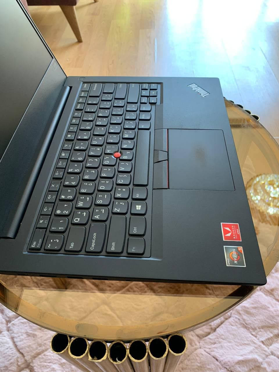 السلام عليكم 
عندي هذا اللابتوب اريد اراوسه بلابتوب اقوى وانطي فرق 💸

 Lenovo Thinkpad E495
 وكرت شاشة خارجي 2gb سلم 
مواصفاتها 
Ryzen 5 3500u معالج اقوى من i5 جيل عاشر 
Ram 8gb Ddrr4 2400MHZالرام 
Hard SSD 240GB Intel الهارد 
من اقوى الانواع واسرعهن وبي منفذ اخر لإضافة ssd m.2 
كارت الشاشة خارجي AMD RADEON Vega 8  (2gb) مع الشير (5gb)


**إذا كنت صاحب هذا الإعلان وتريد حذفه لأي سبب، رجاءا أرسل رسالة إلى الدعم الفني**