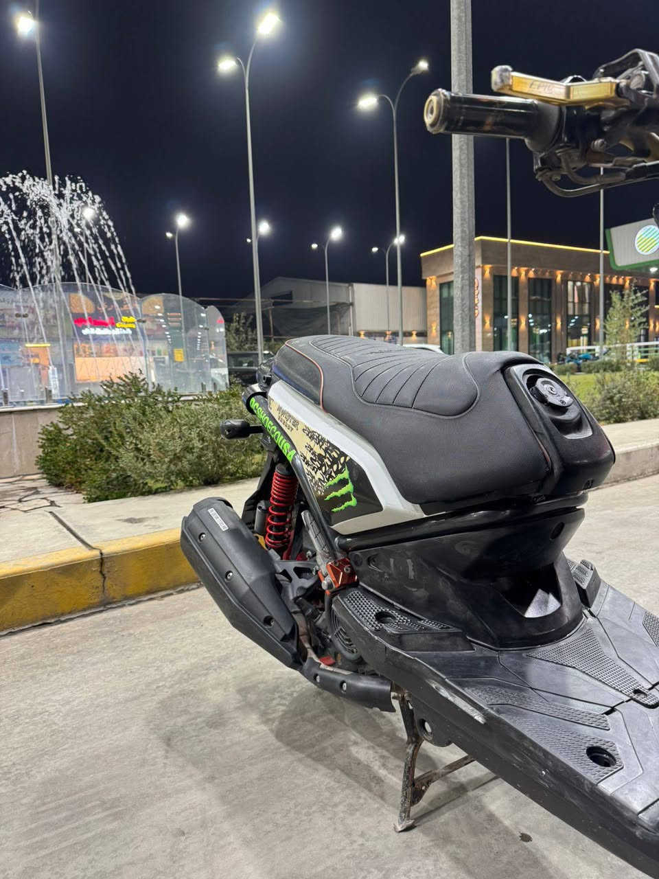 سلام عليكم سكنس جبلي للبيع مكفوله كفاله عامه من كلشي مكان الشعب سعر 1100 وبيه مجال للطيبين رقم ***********🖤
