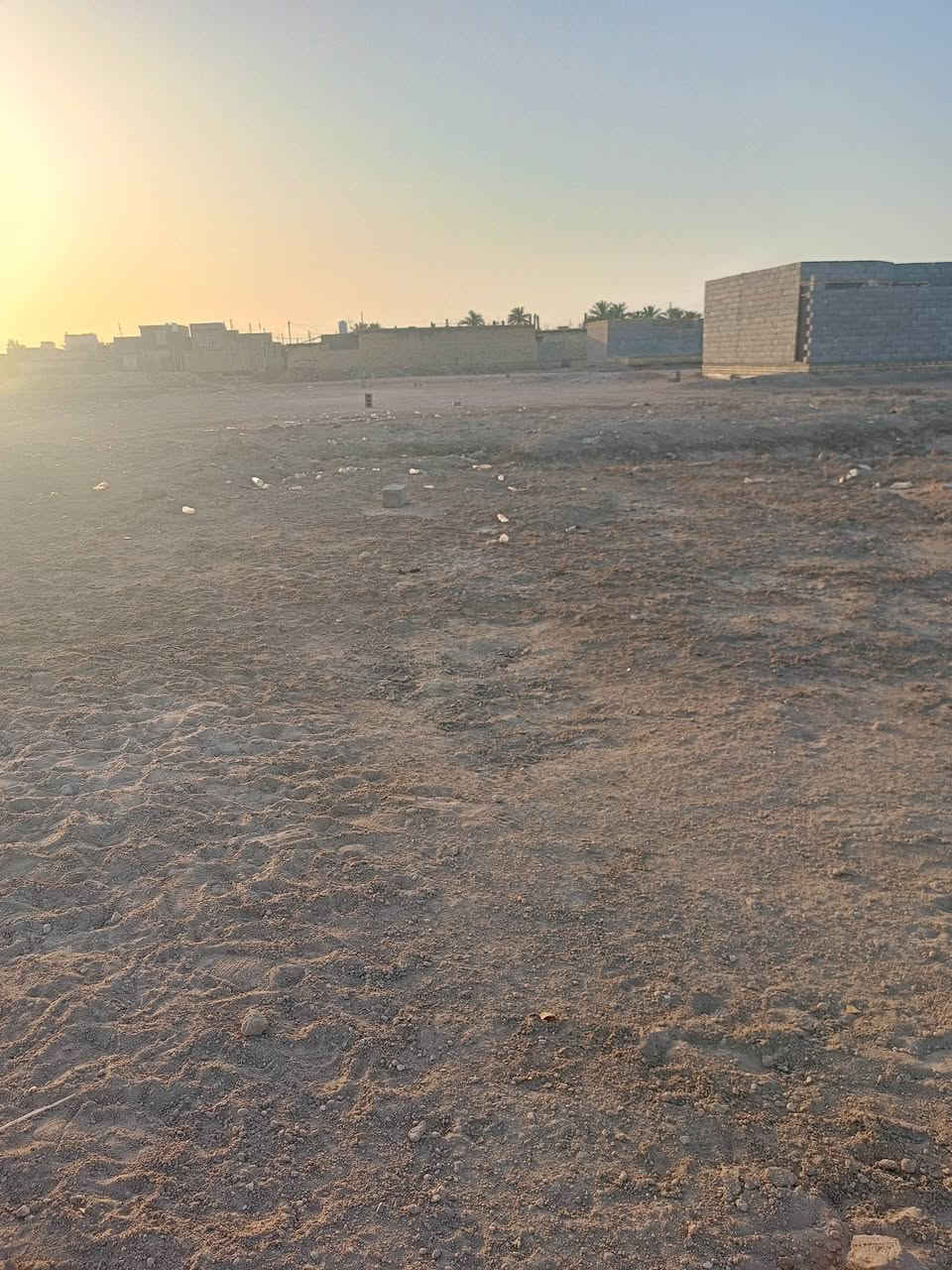🛑 قطعة زراعية للبيع 
المكان : الدجين خلف المدرسة الجديدة 
المساحة 300 متر 
الواجهة 10 و النزال 30 

للأستفار  اكثر ***********
