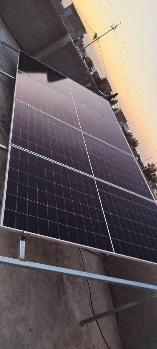 🌞 تعال شوف ليش كل الناس تركب منظومات الطاقة الشمسية! 🌞
⚡ كهرباء مستقرة ✔️
💰 توفير طويل الأمد ✔️
🌍 صديقة للبيئة ✔️🌹🍀
شنو ممكن نوفرلك 
 🔅ضمان حقيقي 
✅مراكز صيانة معتمدة
🔴خدمات مابعد البيع 
📆متابعة دورية  
 🗨️استشارة مجانية 
🌞 ألواح عالية الكفاءة
🔋 بطاريات قوية
✨جميع احجام الانفيرتيرات 
✏️تصميم منظومة طاقة شمسية على حسب احتياجك للامبيرية 
الاستغناء عن خط المولدة نهائياً💲

كهرباء نظيفة 🫧__مستقبل مشرق🌅
عندك مشكلة بالكهرباء ودايخ من المولدة 
اغلب المنازل اتجهت الى المنظومات الشمسية من الأضواء الحرة 
بامكانك تشغيل السبالت ٢٤ ساعه بدون انقطاع 
متوفر منظومات ذات سعات مختلفة 
♻️٨ امبير ♻️١٦ امبير ♻️٢٠ امبير ♻️ ٣٠ امبير ♻️٤٠ امبير ♻️٦٠ امبير ♻️٩٠ امبير ♻️

احجز منظومتك للطاقة الشمسية واحصل على كهرباء مستقرة 
⭐️ اقتصادية 
⭐️ذات كفائة عالي
للحجز والستفسار 📞
***********
