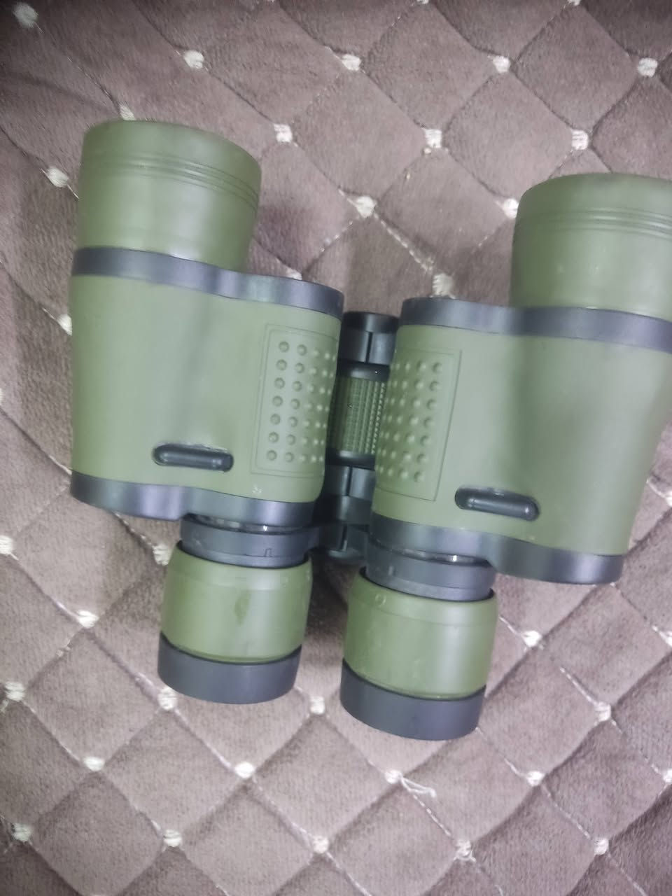 السلام عليكم 

للبيع منظار رؤية ثنائي العدسة جديد Binoculars
السعر 35 ألف
*********** واتساب
بغداد
